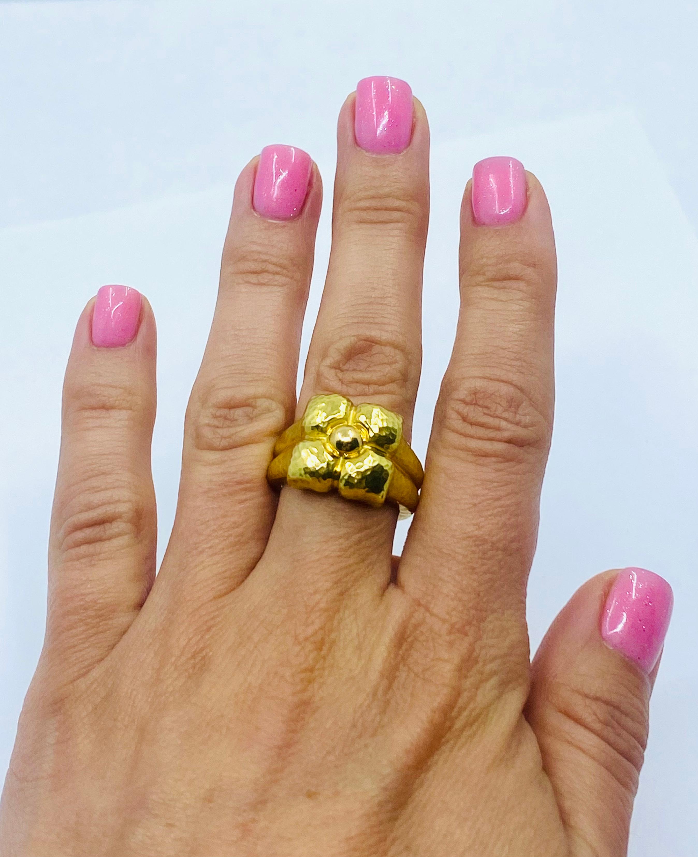 DESIGNER: Paloma Picasso for Tiffany & Co.
CIRCA: 1980s
MATERIALS: 18K Yellow Gold
WEIGHT: 12.6 grams
RING SIZE: 7.5
HALLMARKS: Tiffany & Co., Paloma Picasso, Italy

ITEM DETAILS:
A beautiful vintage Paloma Picasso for Tiffany & Co. ring made of 18k