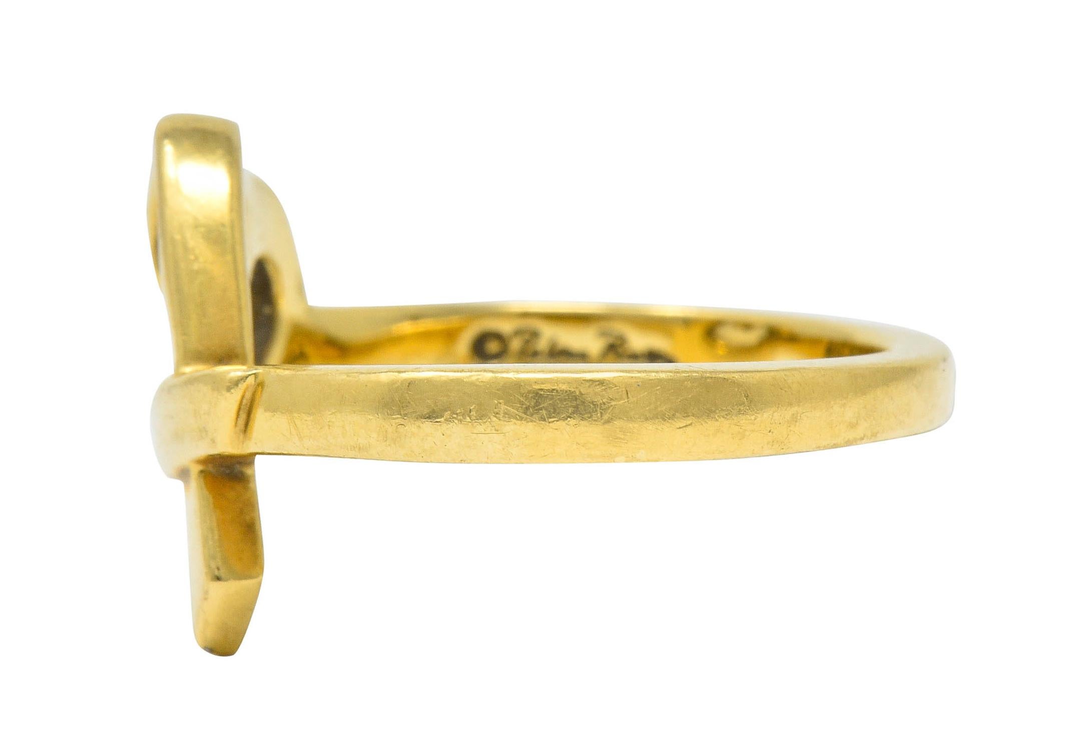 Women's or Men's Paloma Picasso Tiffany & Co. 18 Karat Gold Vintage Loving Heart Ring