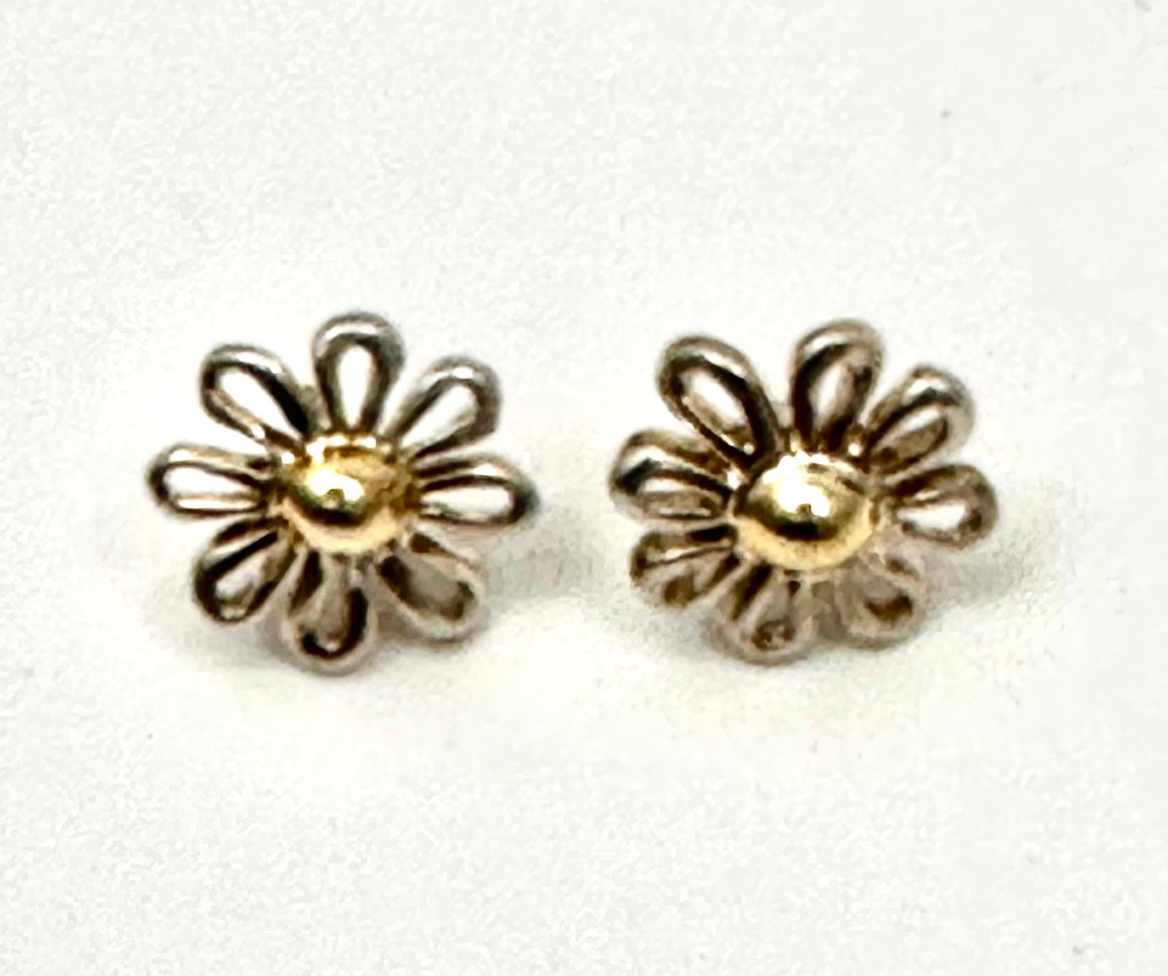 Paloma Picasso Tiffany & Co. 18K Gold Sterling Silver Flower Earrings In Excellent Condition In Las Vegas, NV