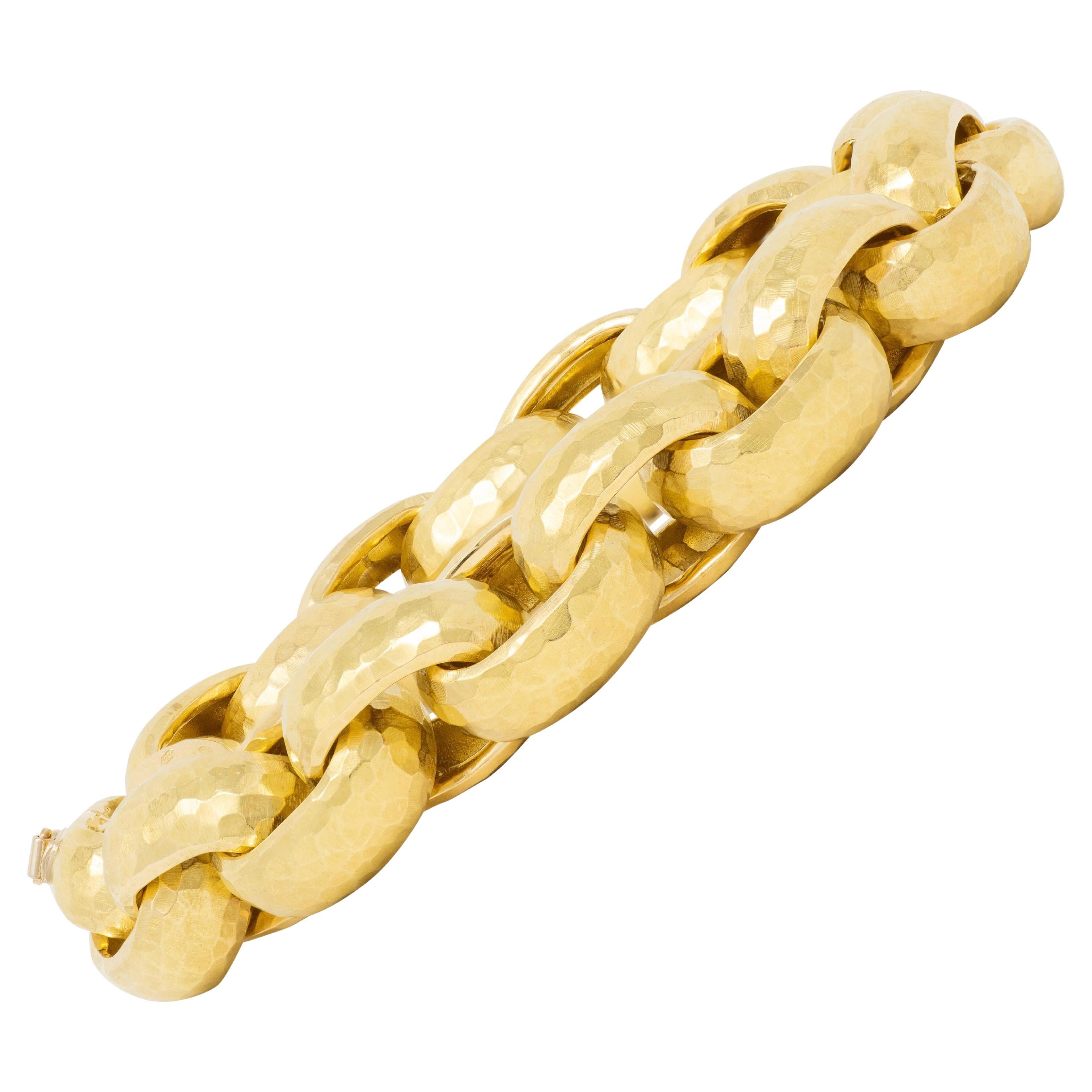 Paloma Picasso Tiffany 
Co. 1980
s Vintage 18K Gold Hammered Link Bracelet For Sale