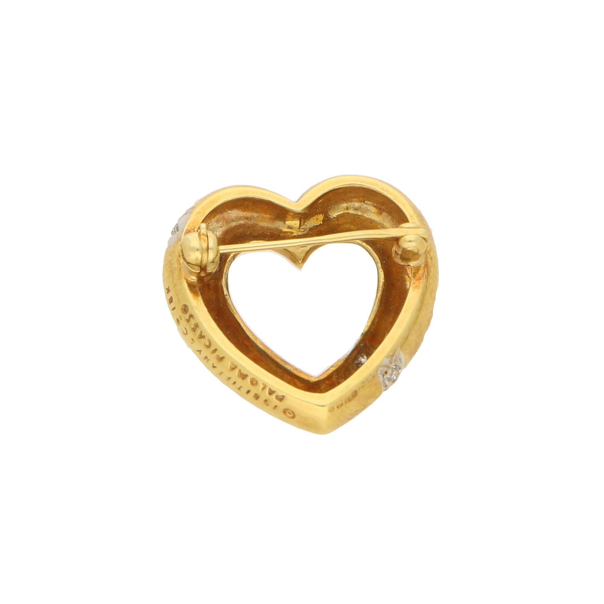Round Cut Paloma Picasso Tiffany & Co. Diamond Heart Brooch in 18 Carat Gold, circa 1981