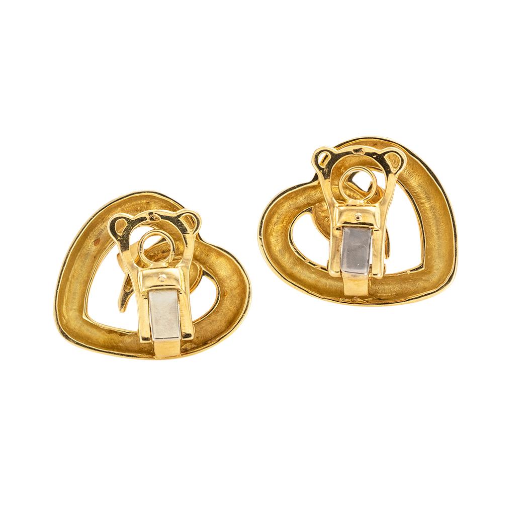 Paloma Picasso pour Tiffany & Co. Boucles d'oreilles clips en or jaune en forme de coeur Bon état - En vente à Los Angeles, CA