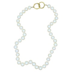 Paloma Picasso Tiffany & Co. Pearl Necklace 18k Gold Clasp