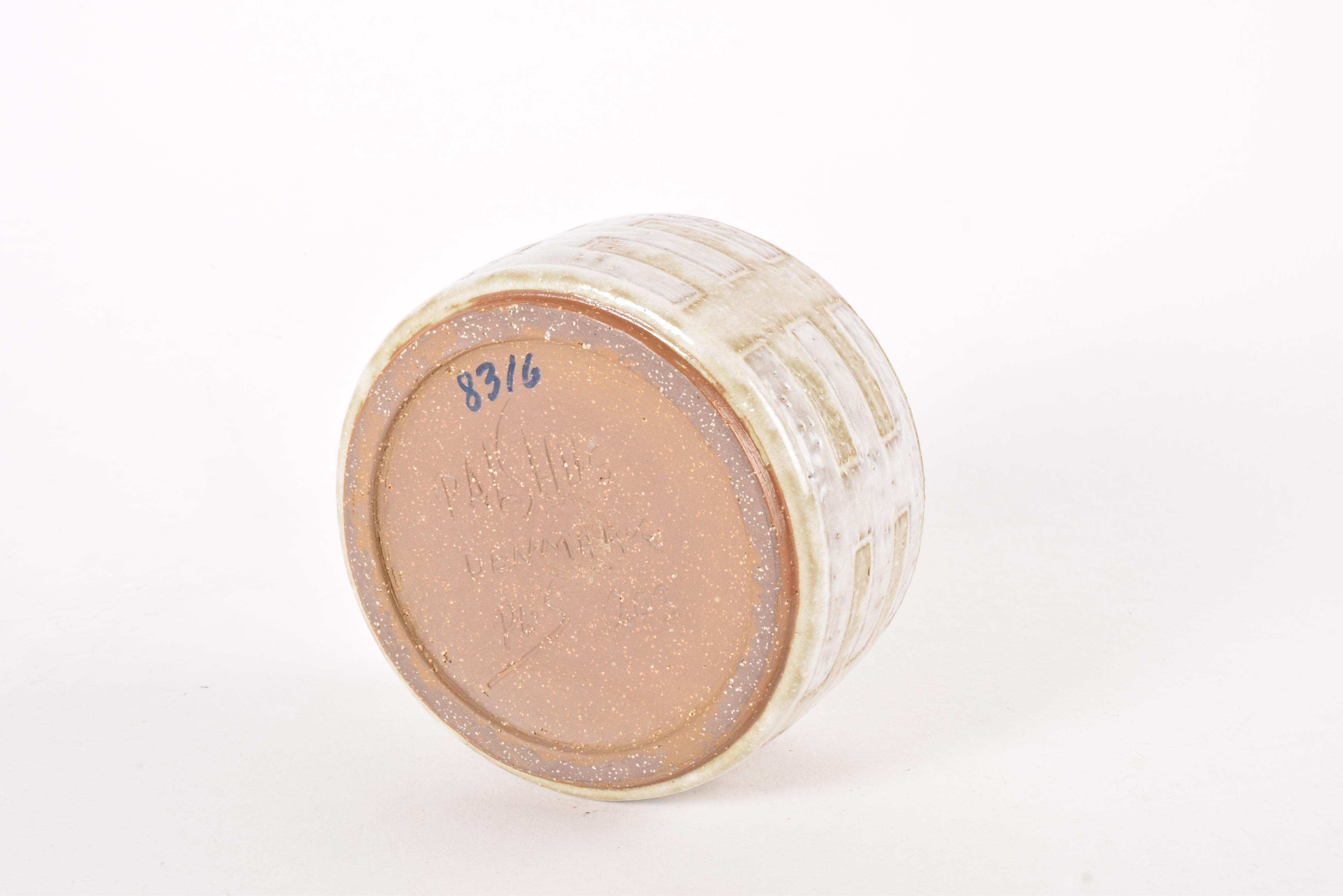 Mid-20th Century Palshus Low Ceramic Vase Beige White by Per Linnemann-Schmidt, Danish 1960s For Sale