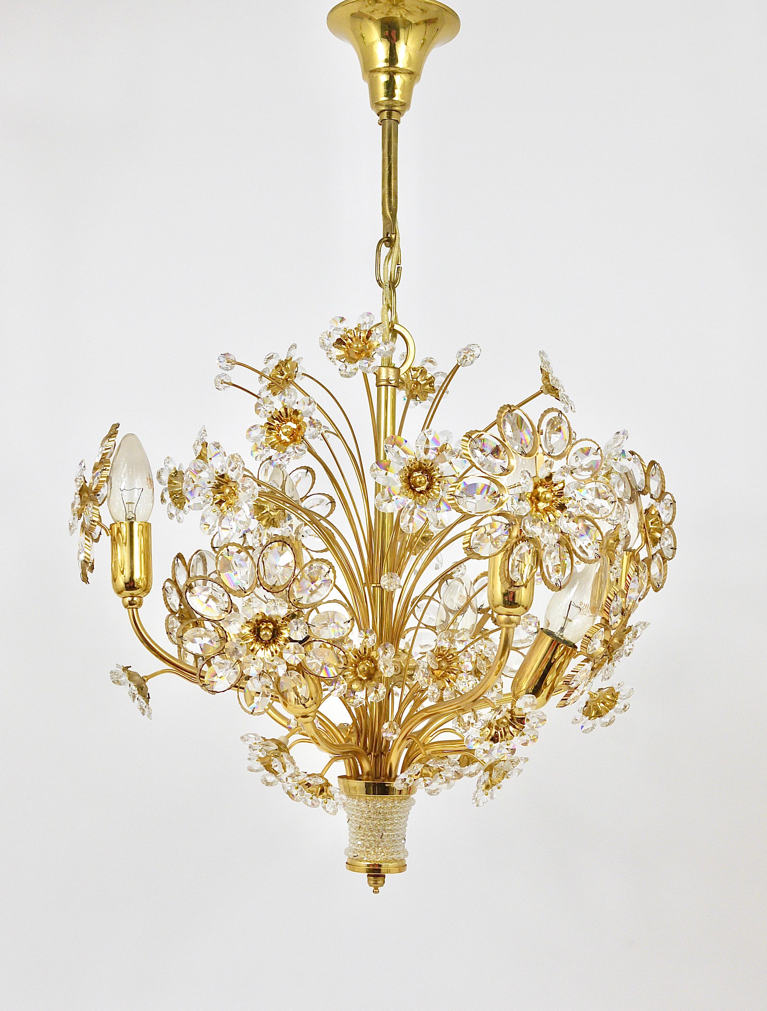 Palwa Bunch of Flowers Chandelier, Gilt Brass and Faceted Crystals, 1970s For Sale 11