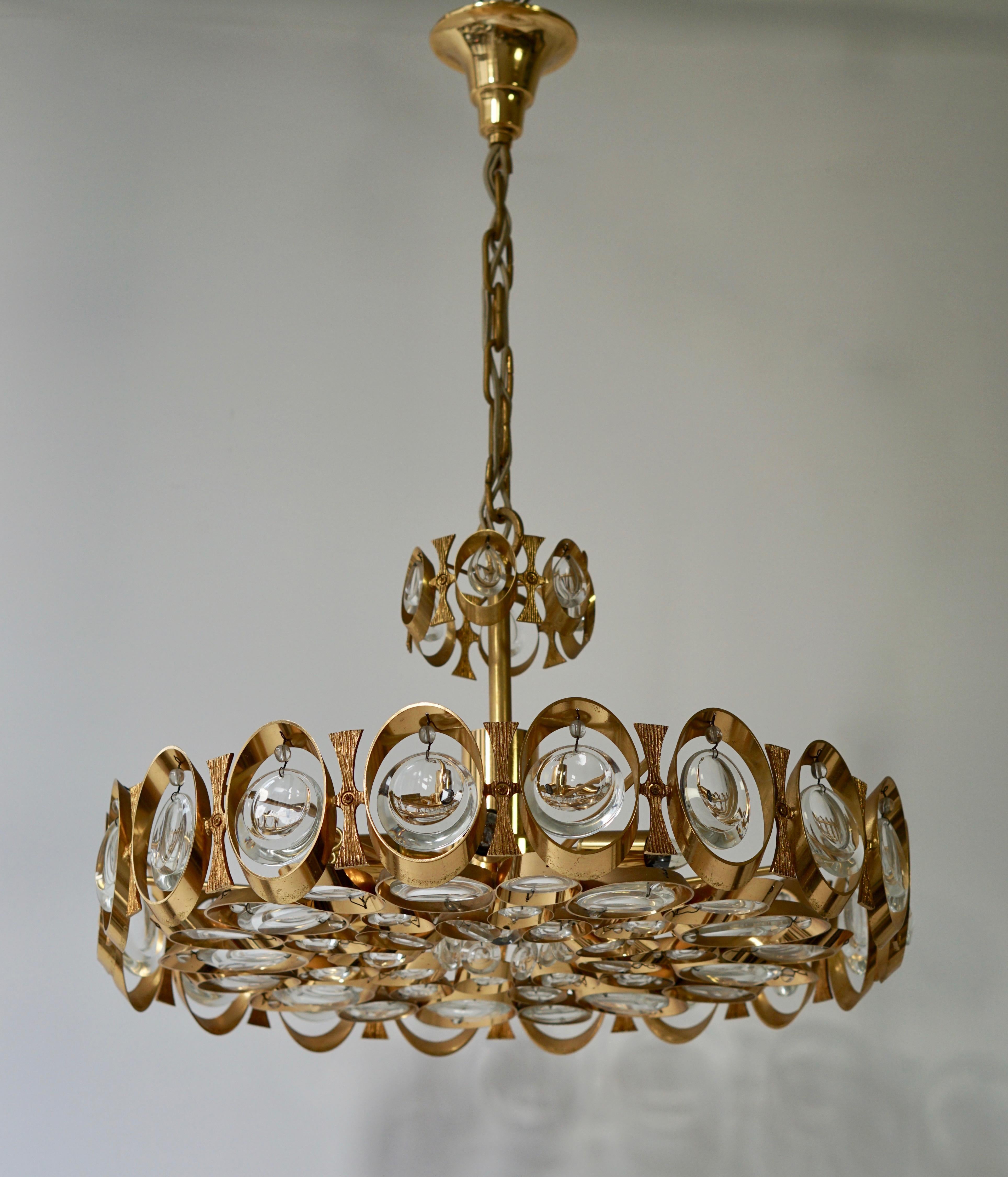 Palwa Chandelier or Pendant Light, Gilt Brass and Crystal Glass, 1970 In Good Condition For Sale In Antwerp, BE