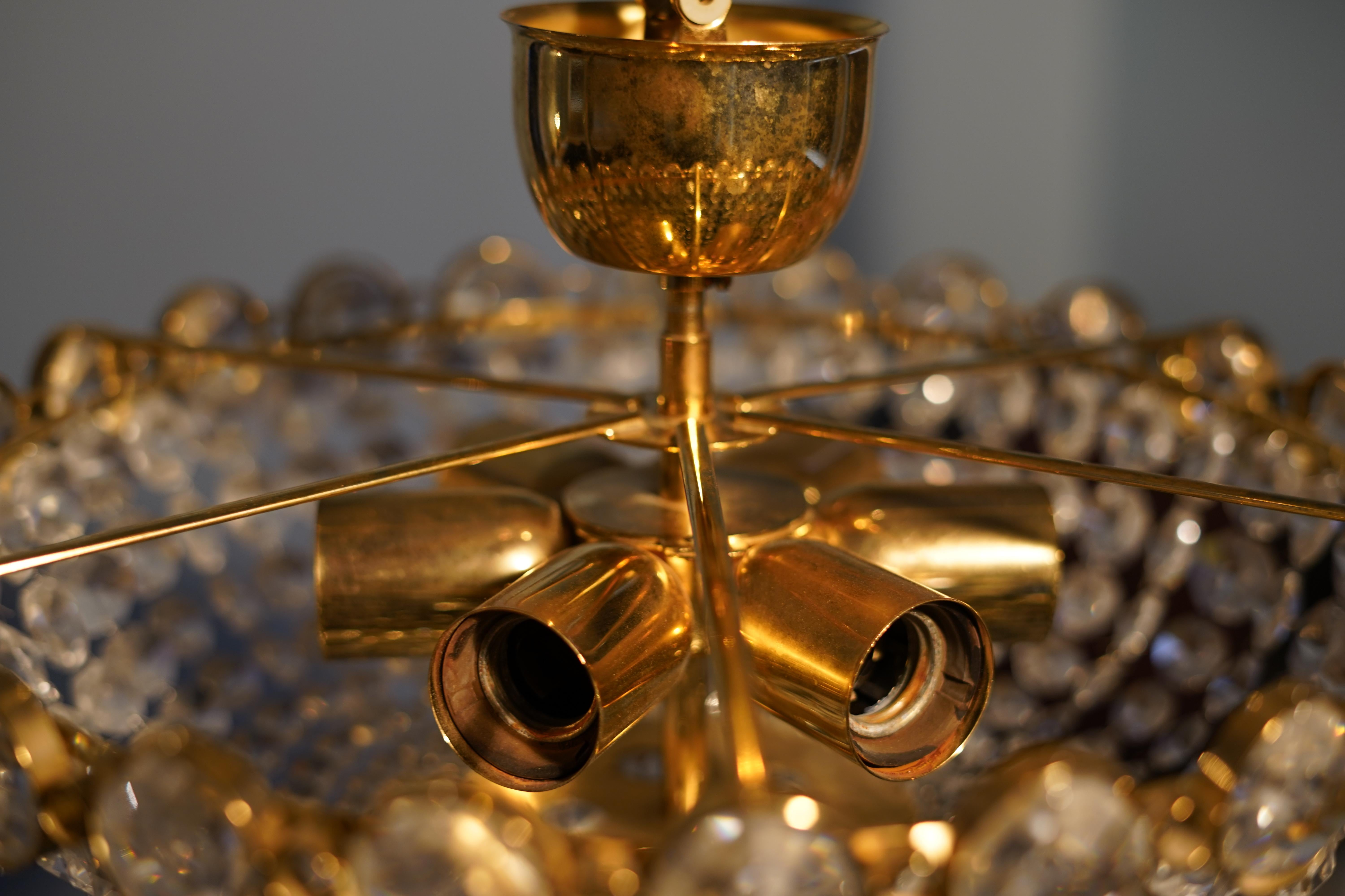 Polished Palwa Crystal and Gold Plated Brass Chandelier, 1960 Austria For Sale