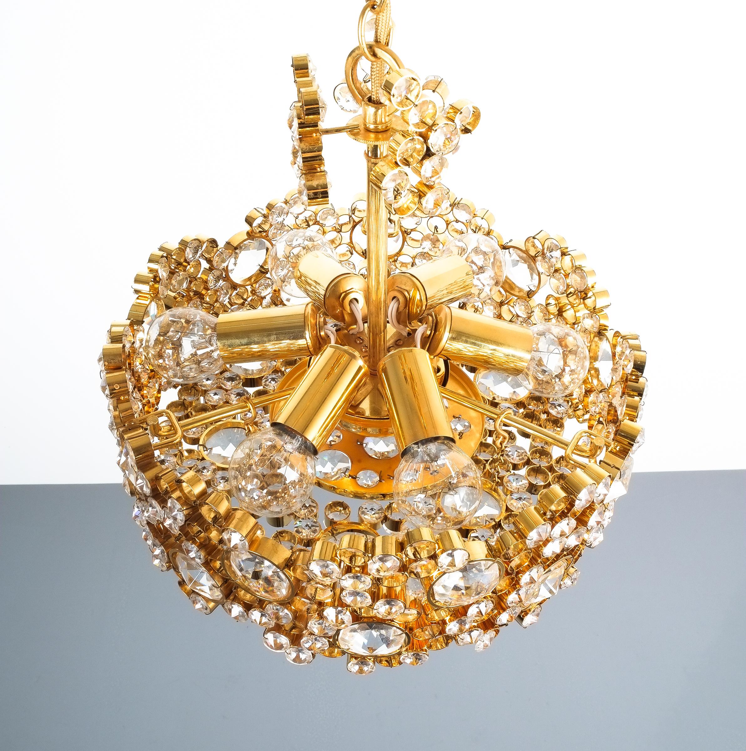 Palwa Crystal Glass Gold-Plated Brass Chandelier Refurbished Lamp In Good Condition In Vienna, AT