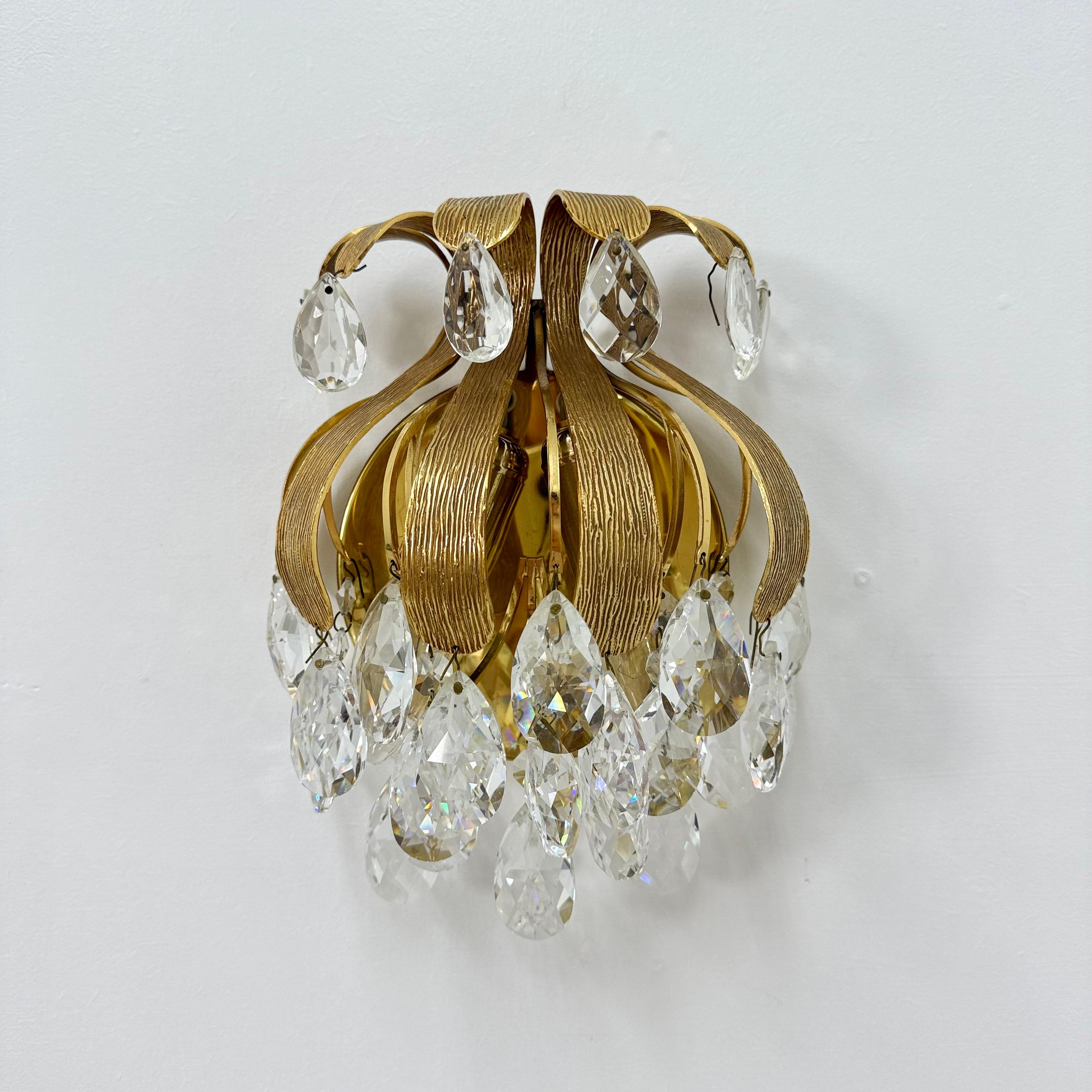 Mid-Century moderno Applique in cristallo Palwa di Ernst Palme, ananas in ottone, anni '70 in vendita