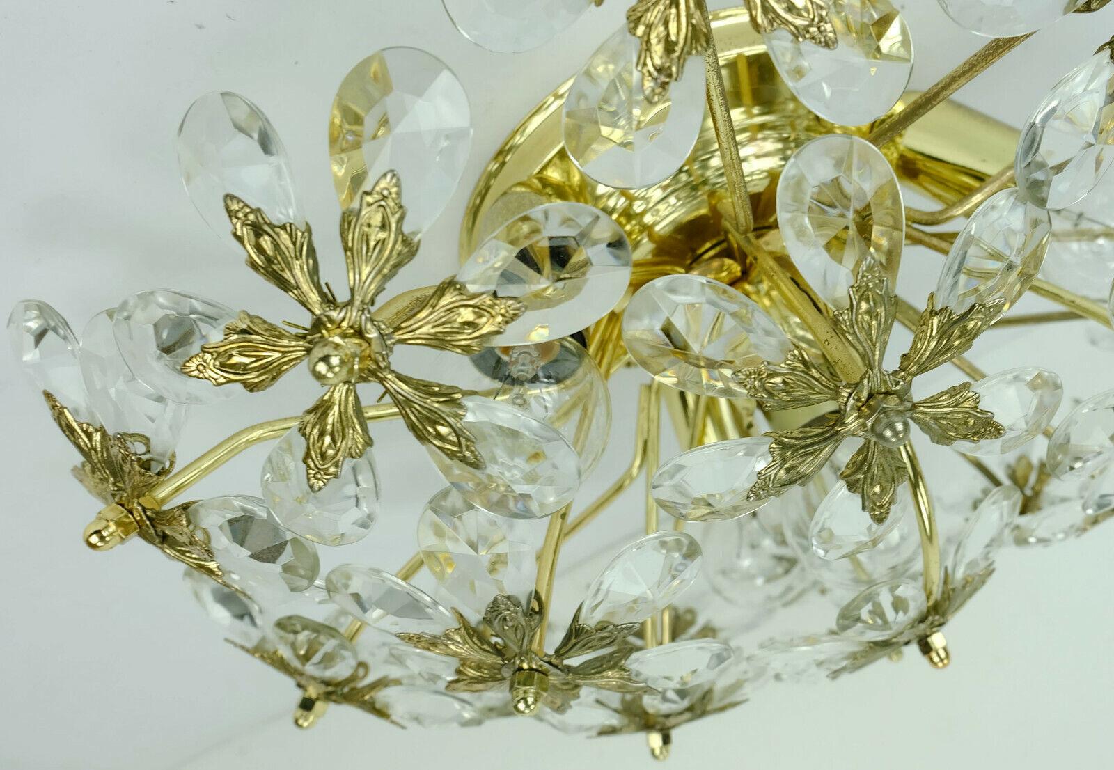 Palwa Flush Mount Glass Blossoms 1970s Glass Crystals and Gilt Brass In Good Condition For Sale In Mannheim, DE