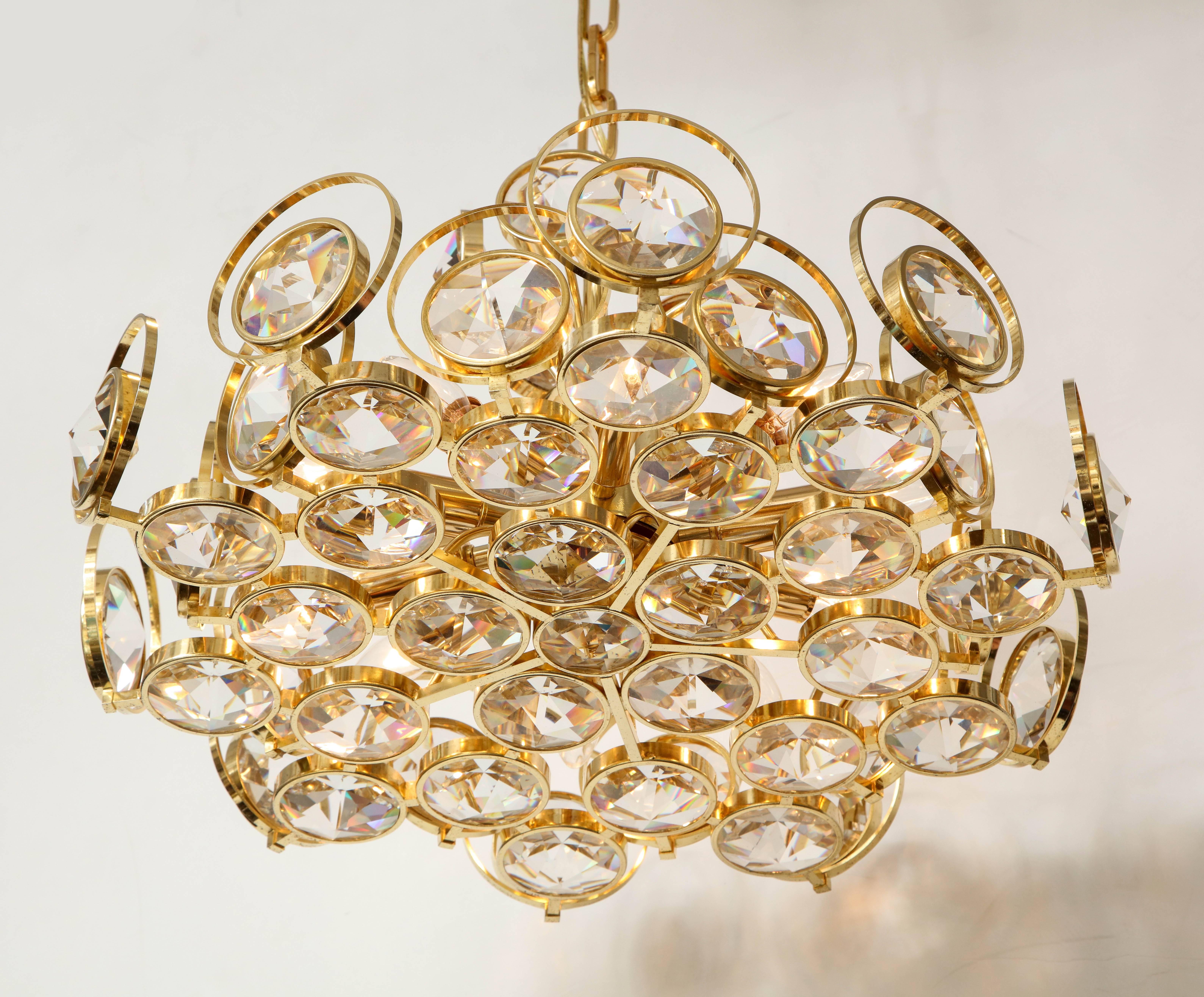 Palwa Gilt Brass and Crystal Chandelier In Excellent Condition For Sale In New York, NY