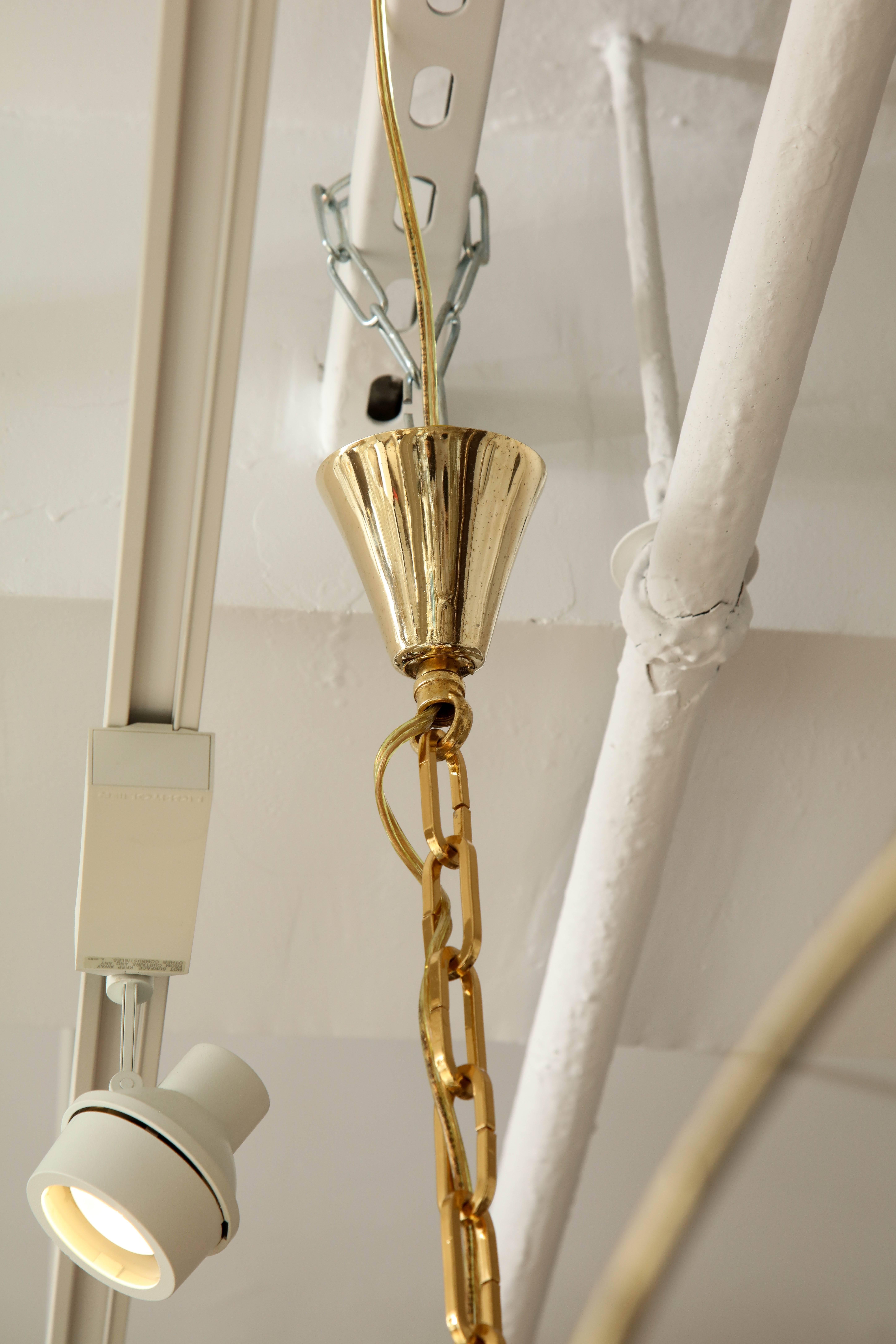 Cristallo Lampadario Palwa in ottone dorato e cristallo in vendita