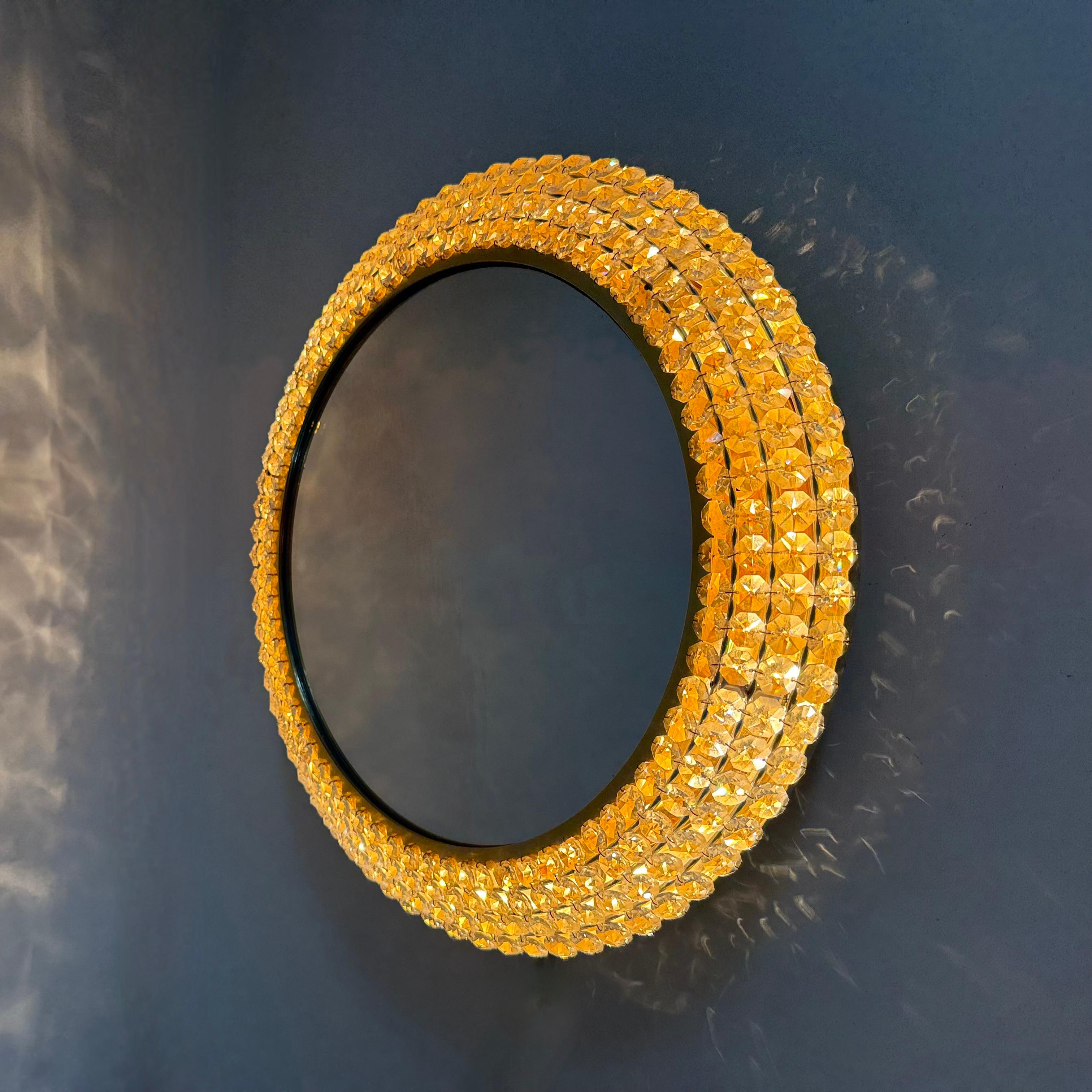 Palwa illuminated mirror , 1970s For Sale 4