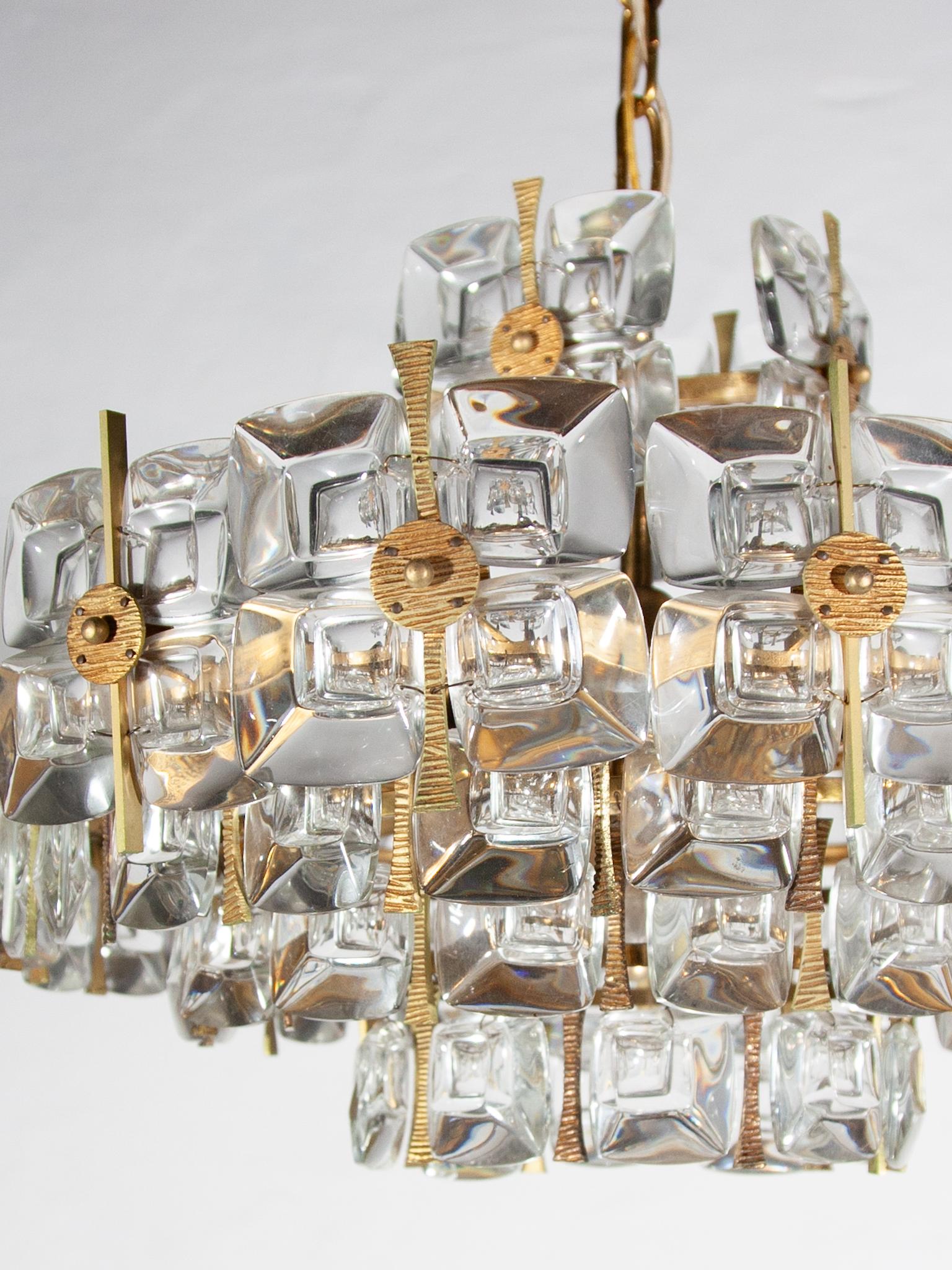 Palwa Large Chandelier, 1970s Chrystal Facetted and Brass, Germany For Sale 2