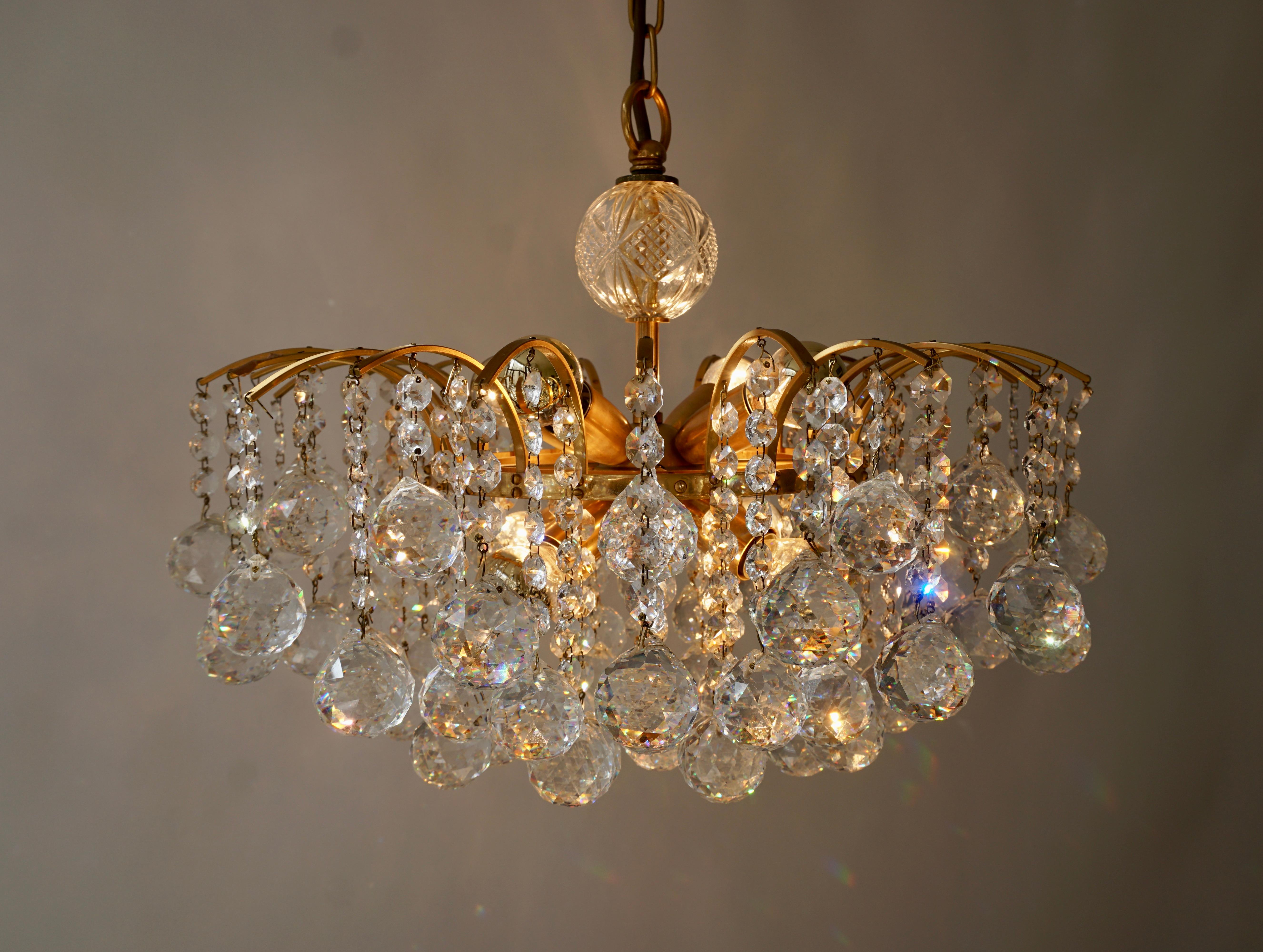 Palwa or Palme Gilt Brass Faceted Crystal Glass Chandelier, 1960-1970s For Sale 3