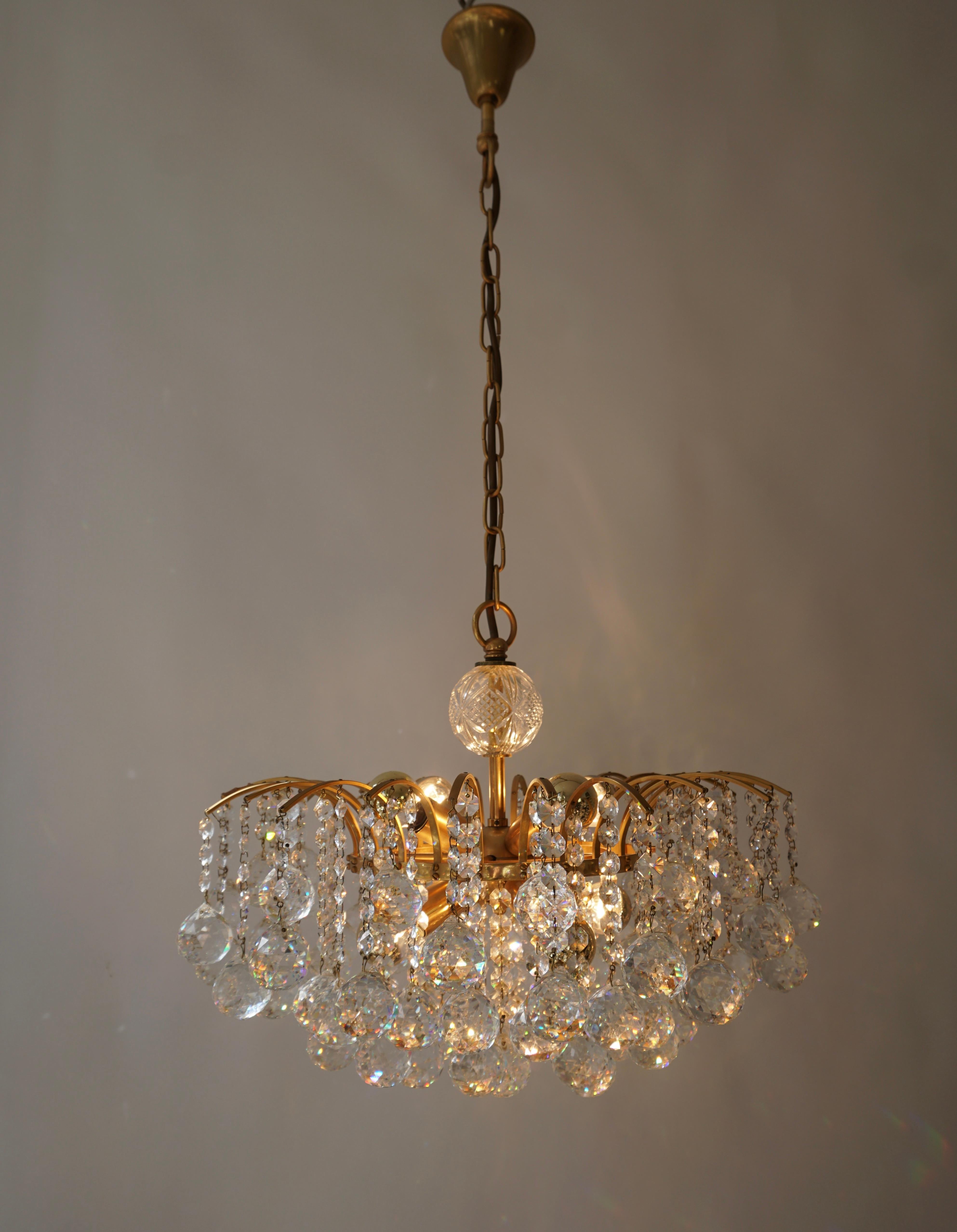 20th Century Palwa or Palme Gilt Brass Faceted Crystal Glass Chandelier, 1960-1970s For Sale