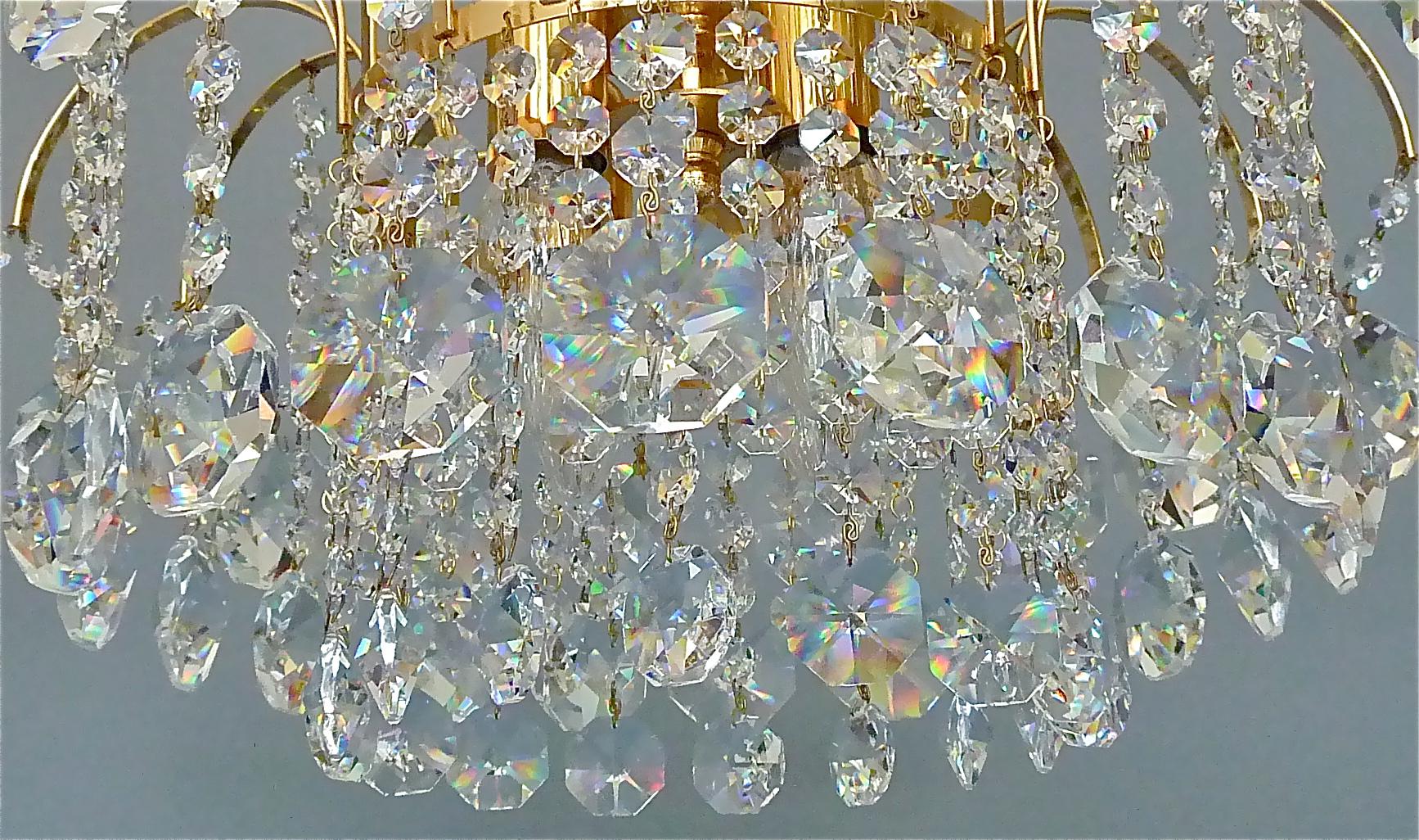 Palwa or Palme Gilt Brass Faceted Crystal Glass Sputnik Chandelier, 1960-1970s For Sale 3