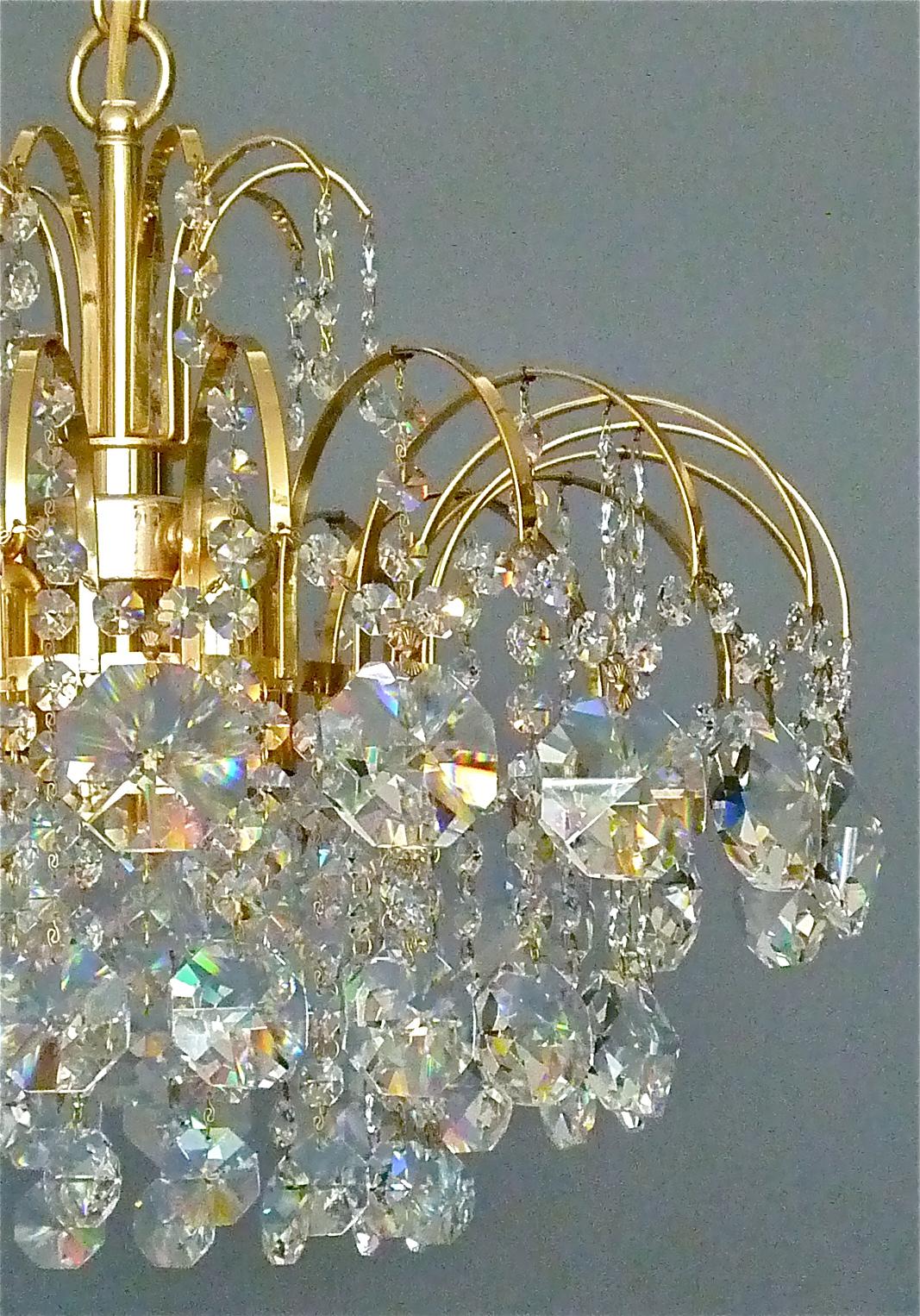 German Palwa or Palme Gilt Brass Faceted Crystal Glass Sputnik Chandelier, 1960-1970s For Sale