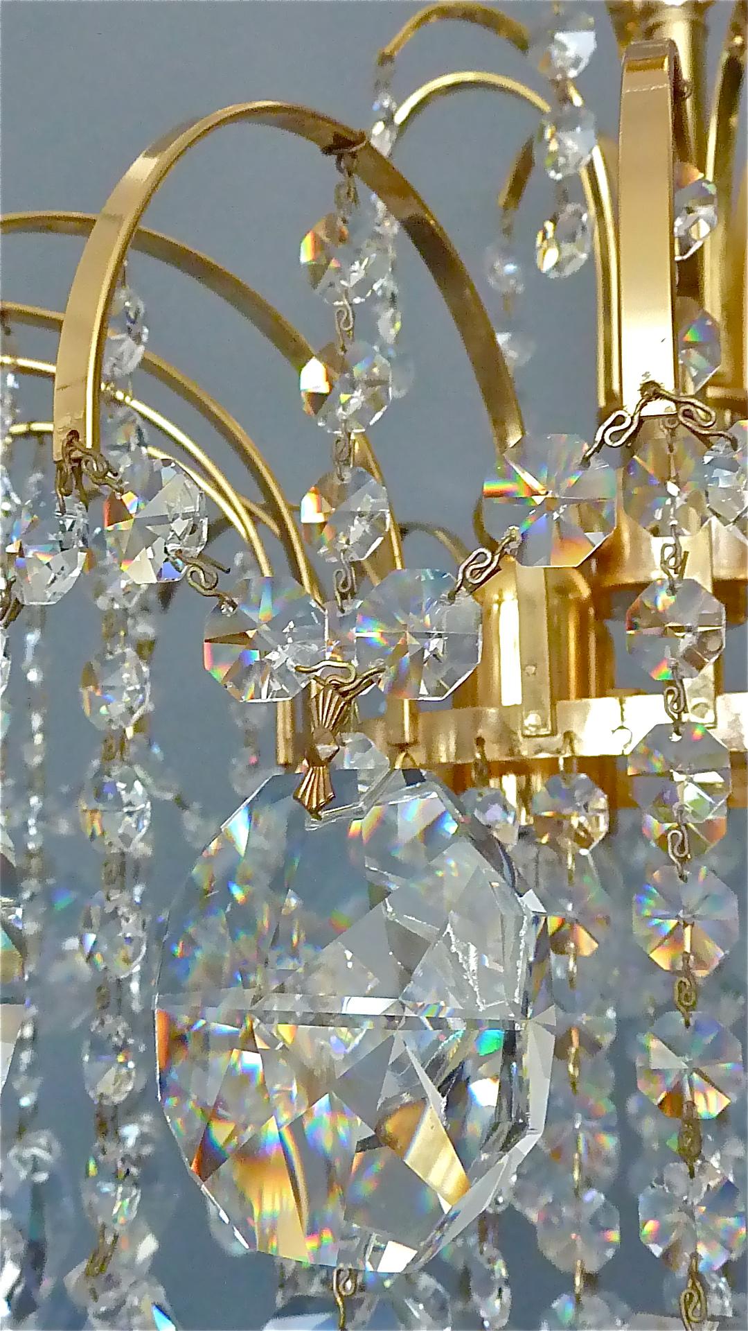 Palwa or Palme Gilt Brass Faceted Crystal Glass Sputnik Chandelier, 1960-1970s For Sale 2