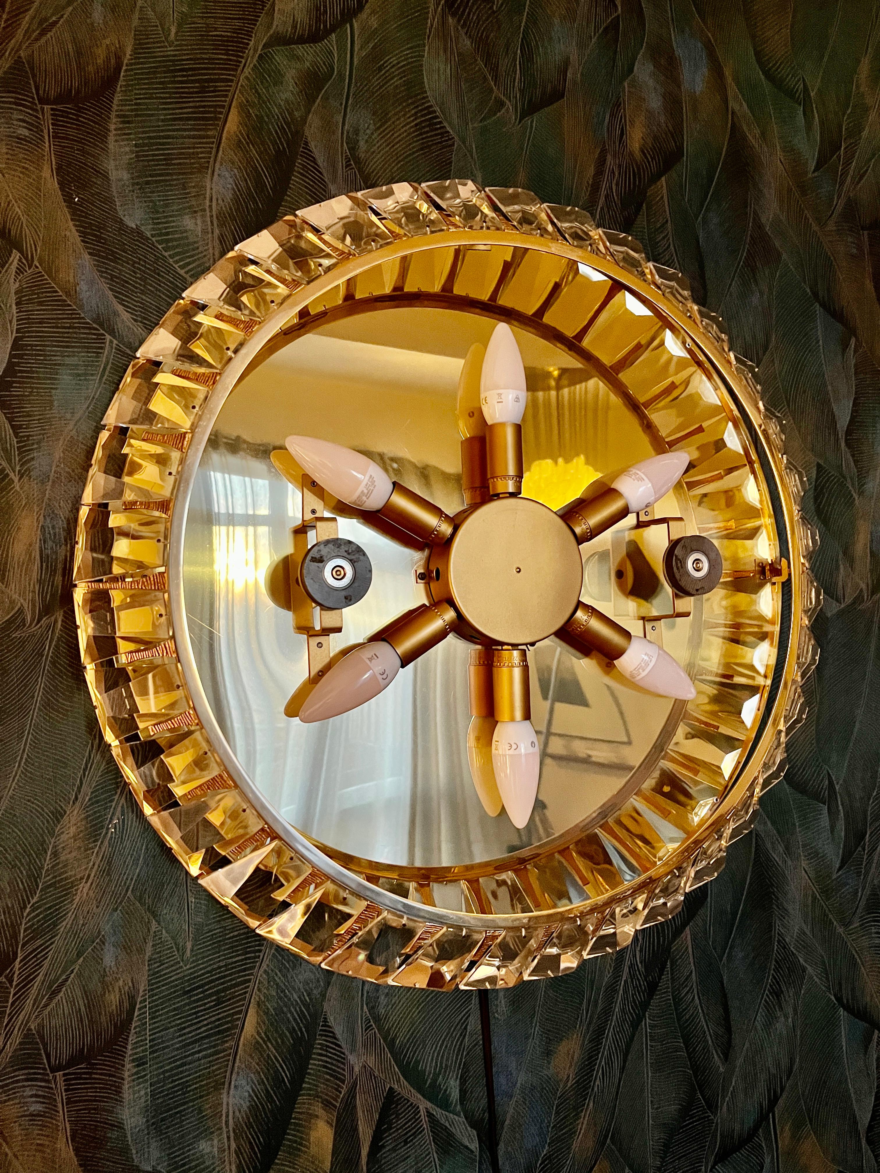 Palwa - Palme & Walter illuminated mirror For Sale 3