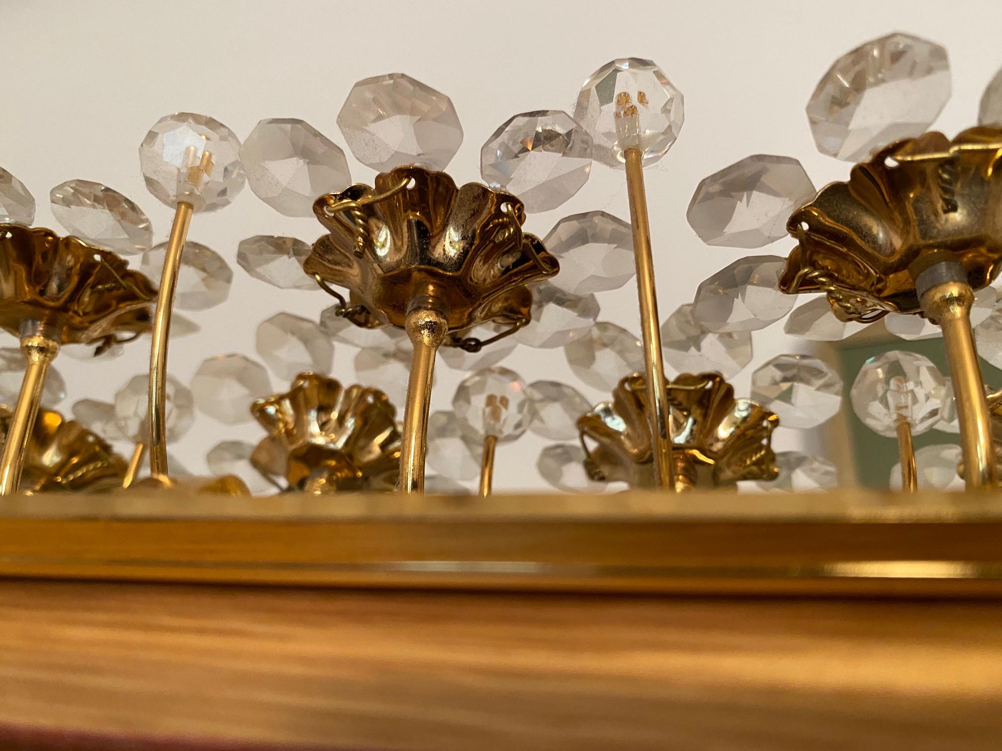 Palwa, rechteckiger Wandspiegel mit Hinterglasur, Blumen aus vergoldetem Messing und Kristall im Angebot 4
