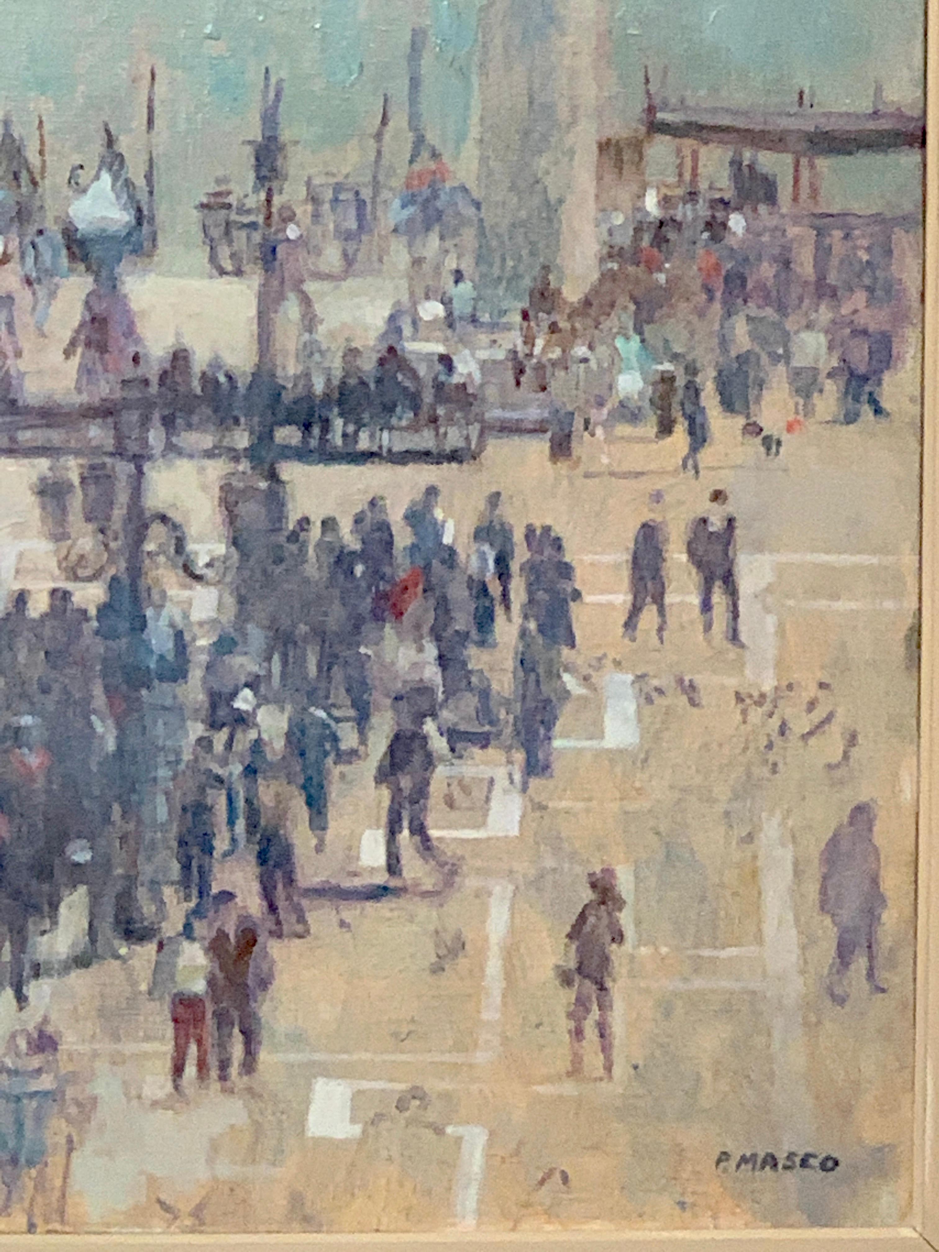 Impressionistische Sicht der Menschen in  St. Marks Square in Venedig (Beige), Figurative Painting, von Pam Masco
