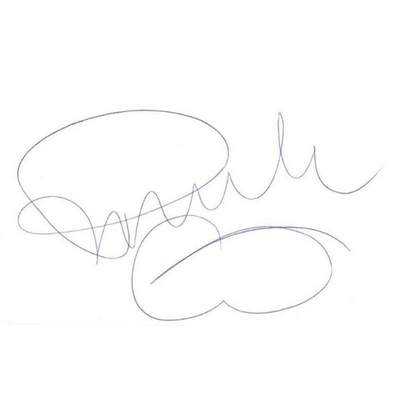 pam anderson autograph