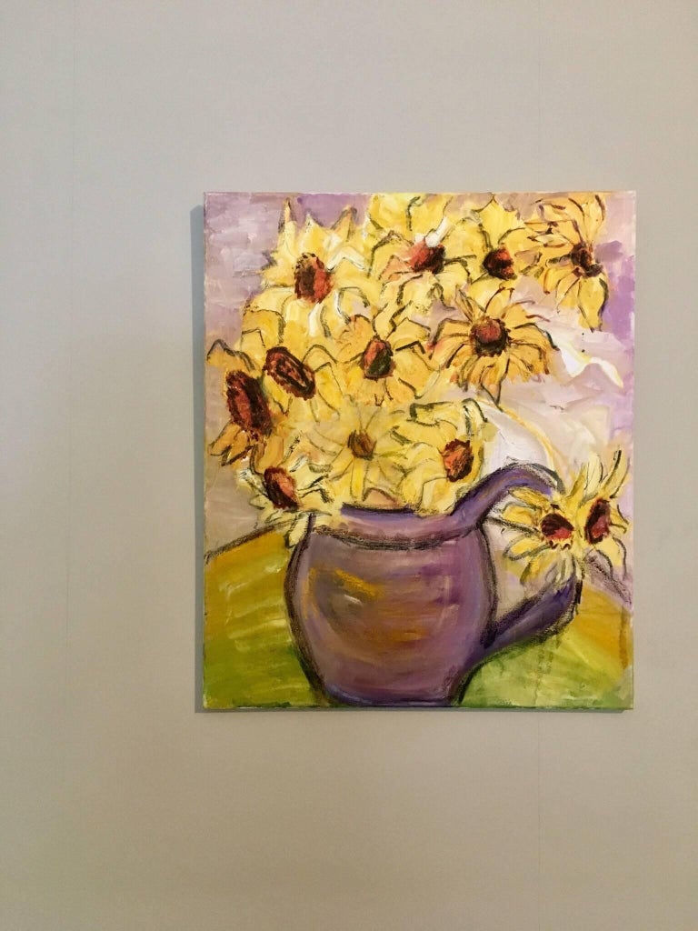 Daisies in a Purple Vase Flower Oil Painting, British Artist - Brown Interior Painting by Pamela Cawley