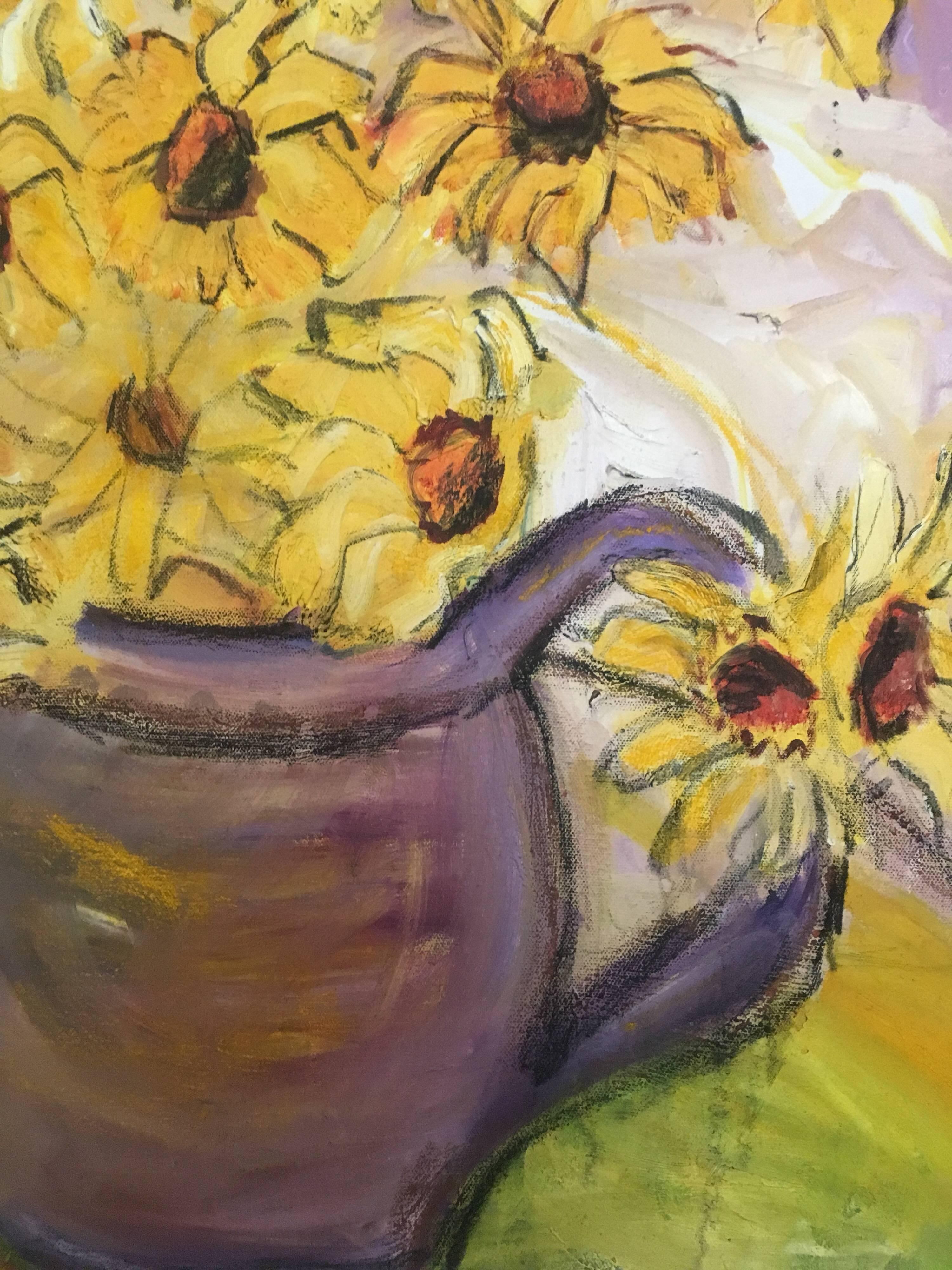 Daisies in a Purple Vase Flower Oil Painting, British Artist - Brown Interior Painting by Pamela Cawley