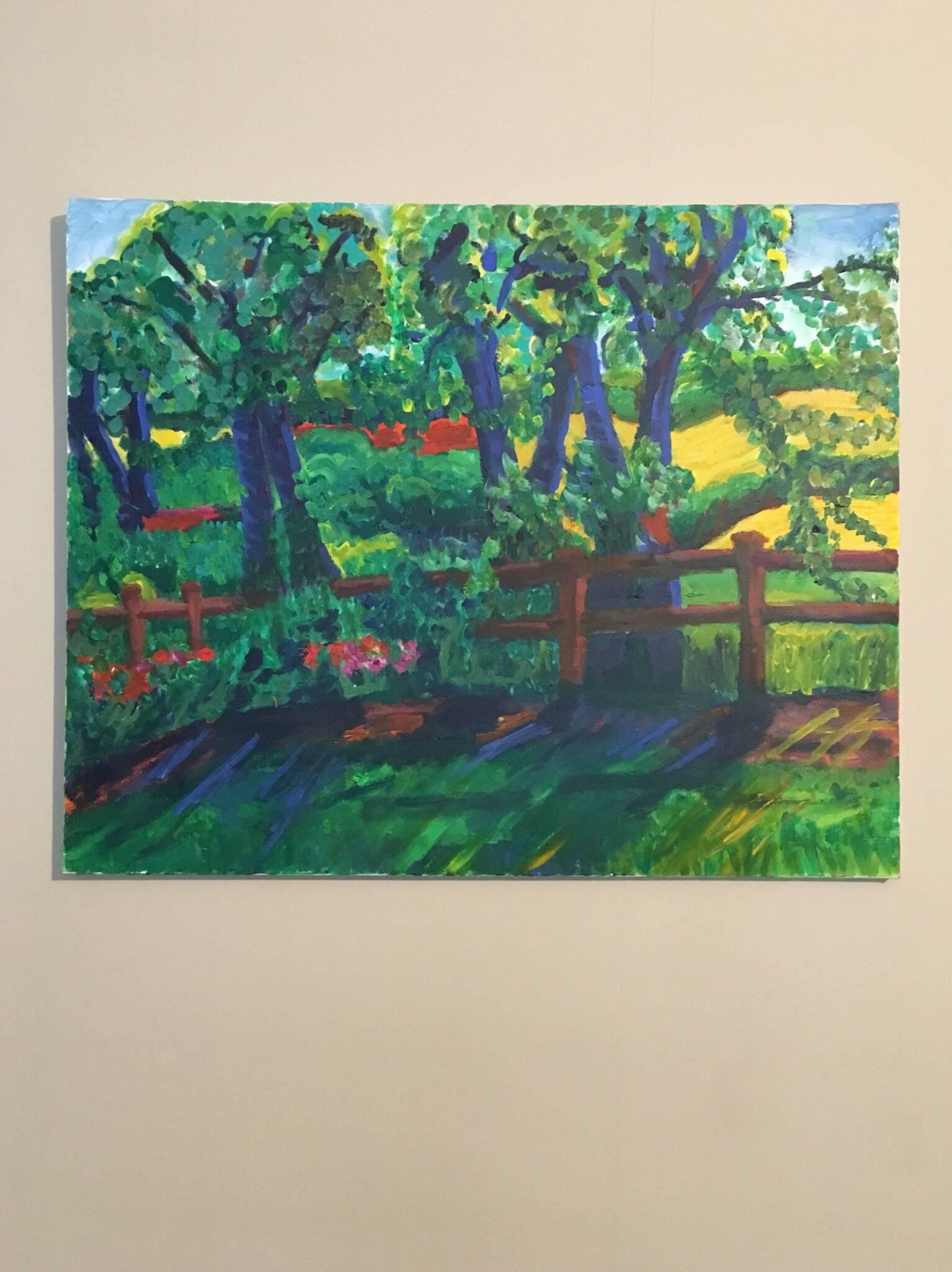 Grande peinture à l'huile britannique impressionniste Sunlit Country Lane, couleurs vertes et dorées - Impressionnisme Painting par Pamela Cawley