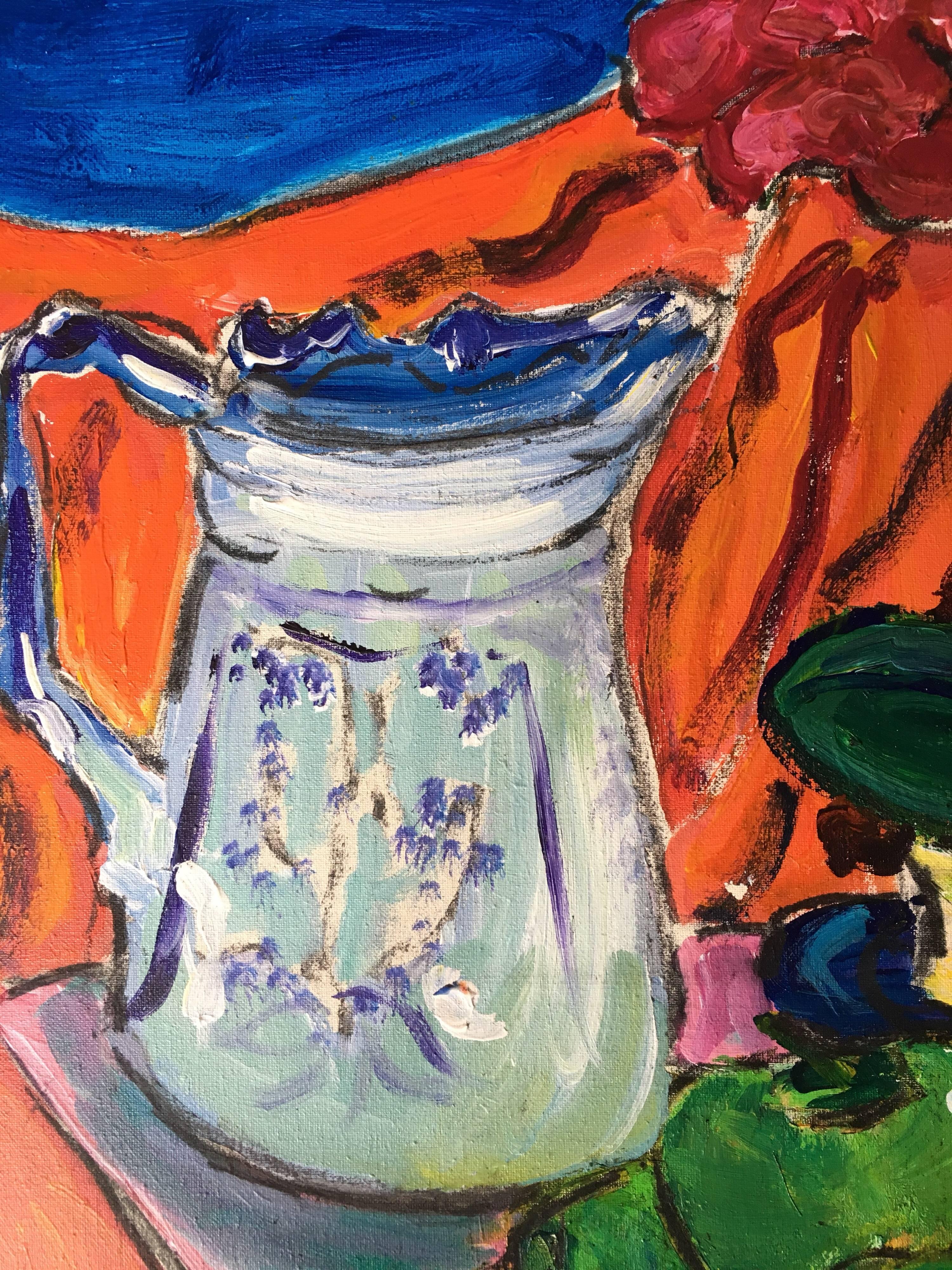Stillleben, Obst, Blumen und klassischer Krug, farbenfrohes Ölgemälde (Pink), Landscape Painting, von Pamela Cawley