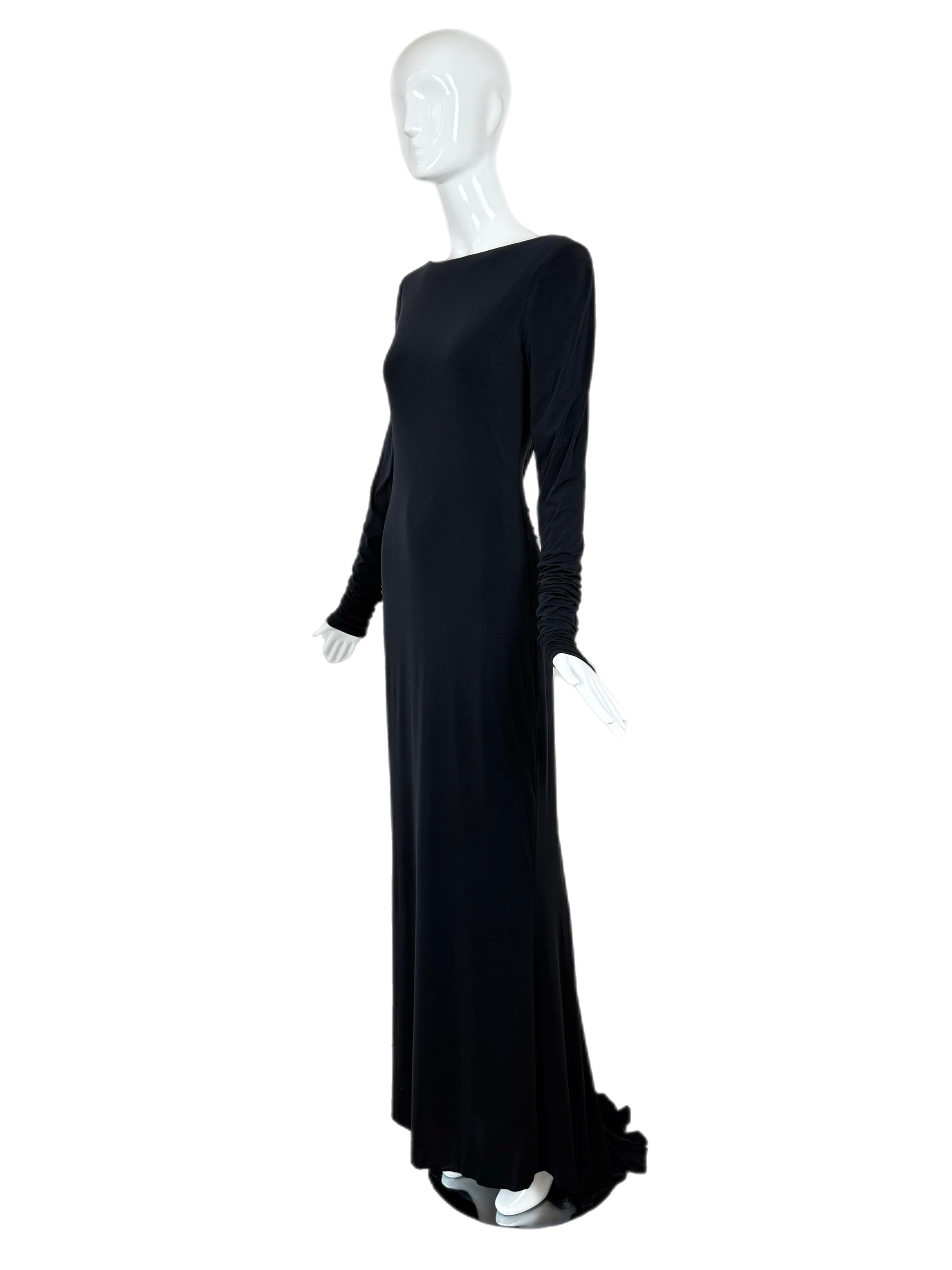 PAMELA DENNIS 2001 Vintage Vestido de noche negro sin espalda Maxi Vestido Negro en venta