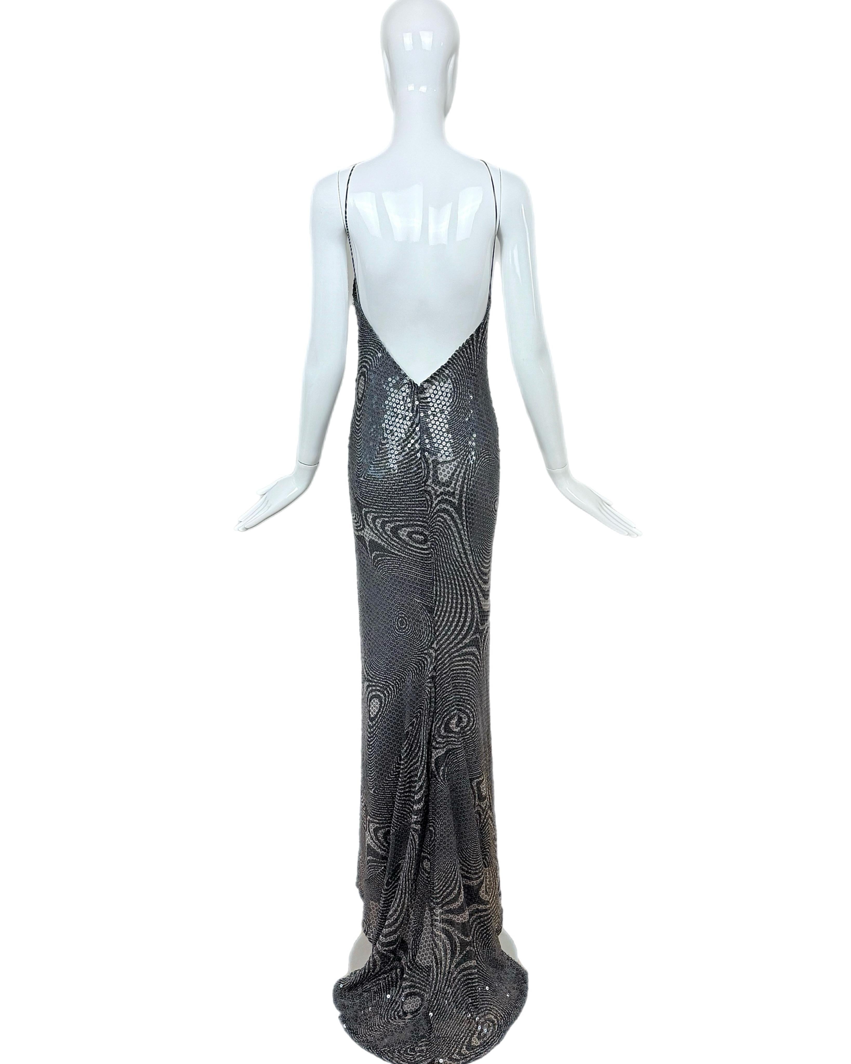 Pamela Dennis Couture
SS01
Vintage
Runway
Grey sequin psychedelic print
Even the sequins are printed
Keyhole neck
Low back
Invisible zip at back
Size USA 6
Excellent condition, only flaw is part of bottom hem needs a few stitches, literally no big