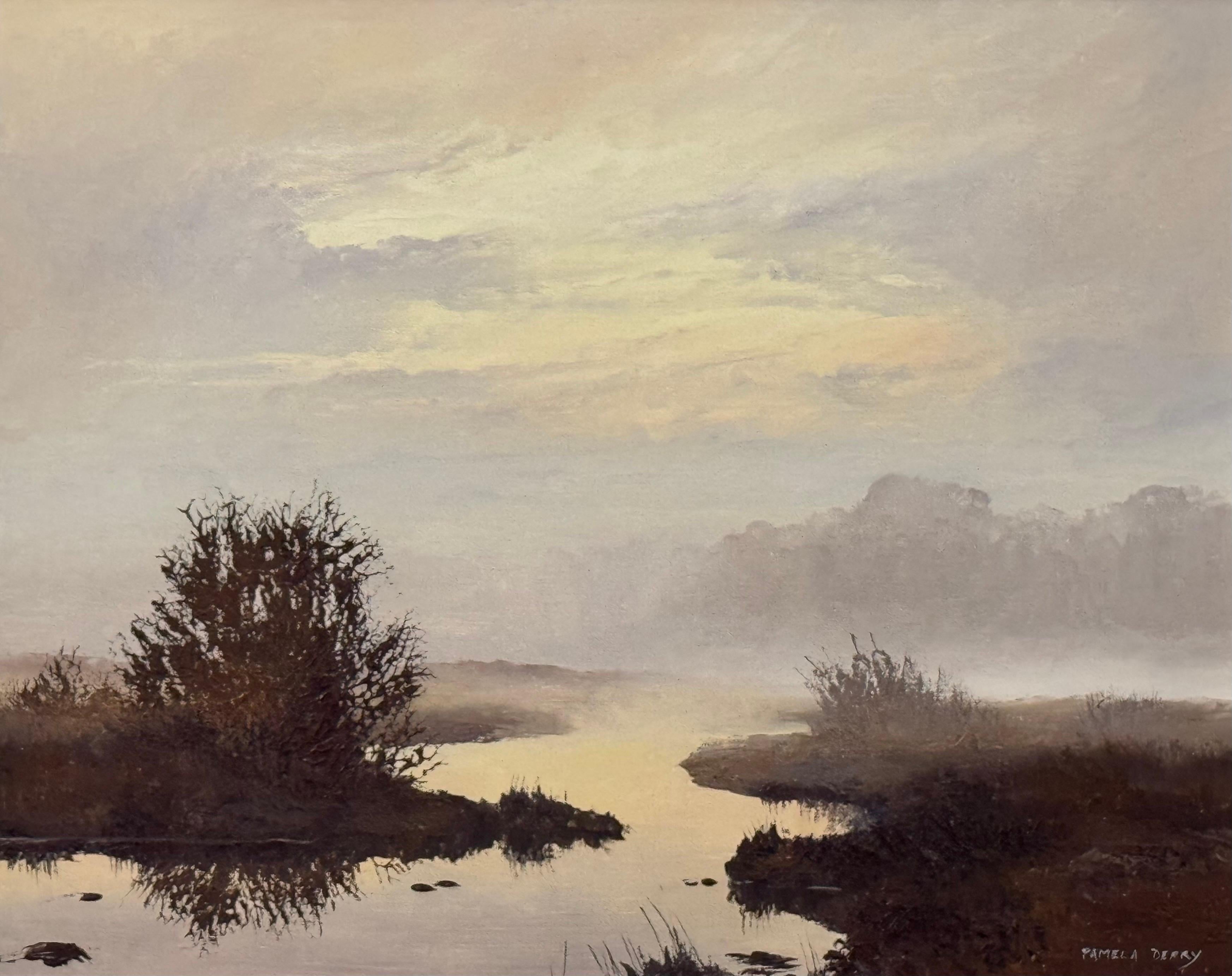 Misty Marschland-Gemälde mit goldener Morgendämmerung, ruhigen Reflexionen und weichen Farbtönen im Angebot 7