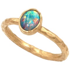 Pamela Froman Gem Lightning Ridge Black Opal Hammered Gold Solitaire Ring