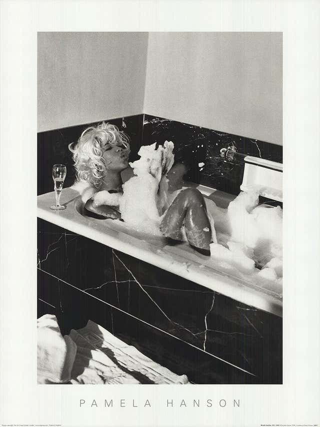 Helmut Newton Big Nude 1992 Vintage Photography For Sale At 1stDibs helmut-newton-big-nude-1992-vintage-photography-for-sale-at-1stdibs