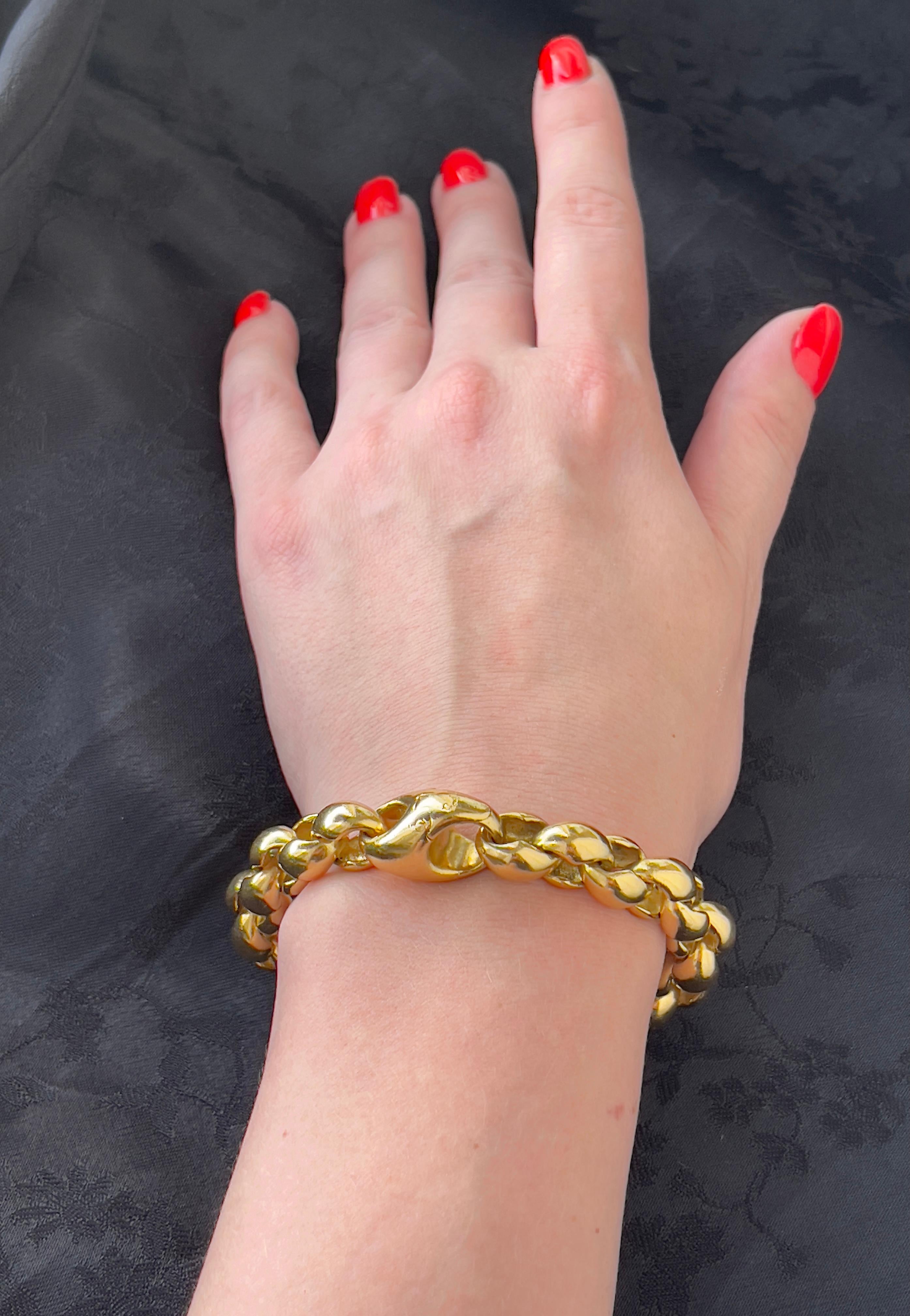 Pamellato Vintage Bold Chain Gourmette Bracelet 18 Karat Yellow Gold In Excellent Condition In Geneva, CH