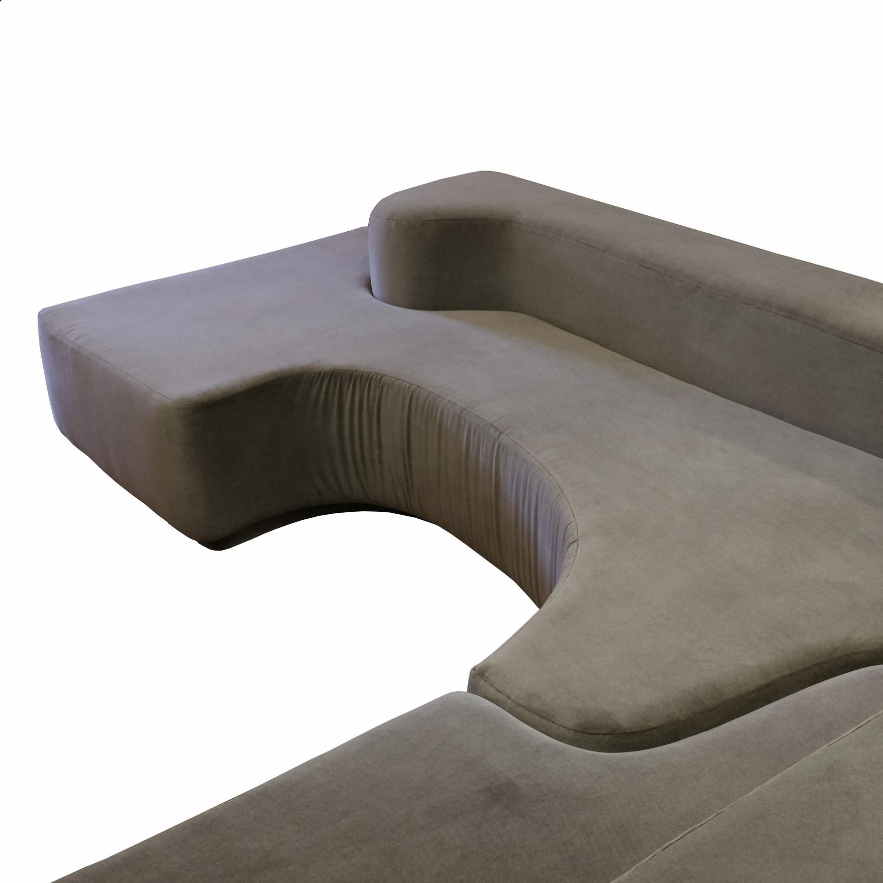 Roberto Pamio, Renato Toso & Noti Massari

Lara

A very exceptional angle sofa set comprising two coupled elements, the foam structure newly upholstered with a Rubelli grey velvet. 
Produced by Stilwood,
Circa 1970,