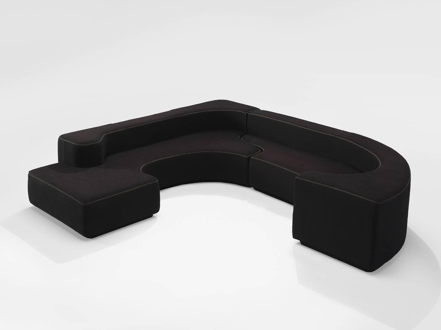 Roberto Pamio, Noti Massari and Renato Toso for Stilwood, modular sofa 'Lara,' black fabric, Italy, 1958. 

This sectional sofa is designed by Roberto Pamio, Noti Massari and Renato Toso for Stilwood. This two piece corner sofa creates a