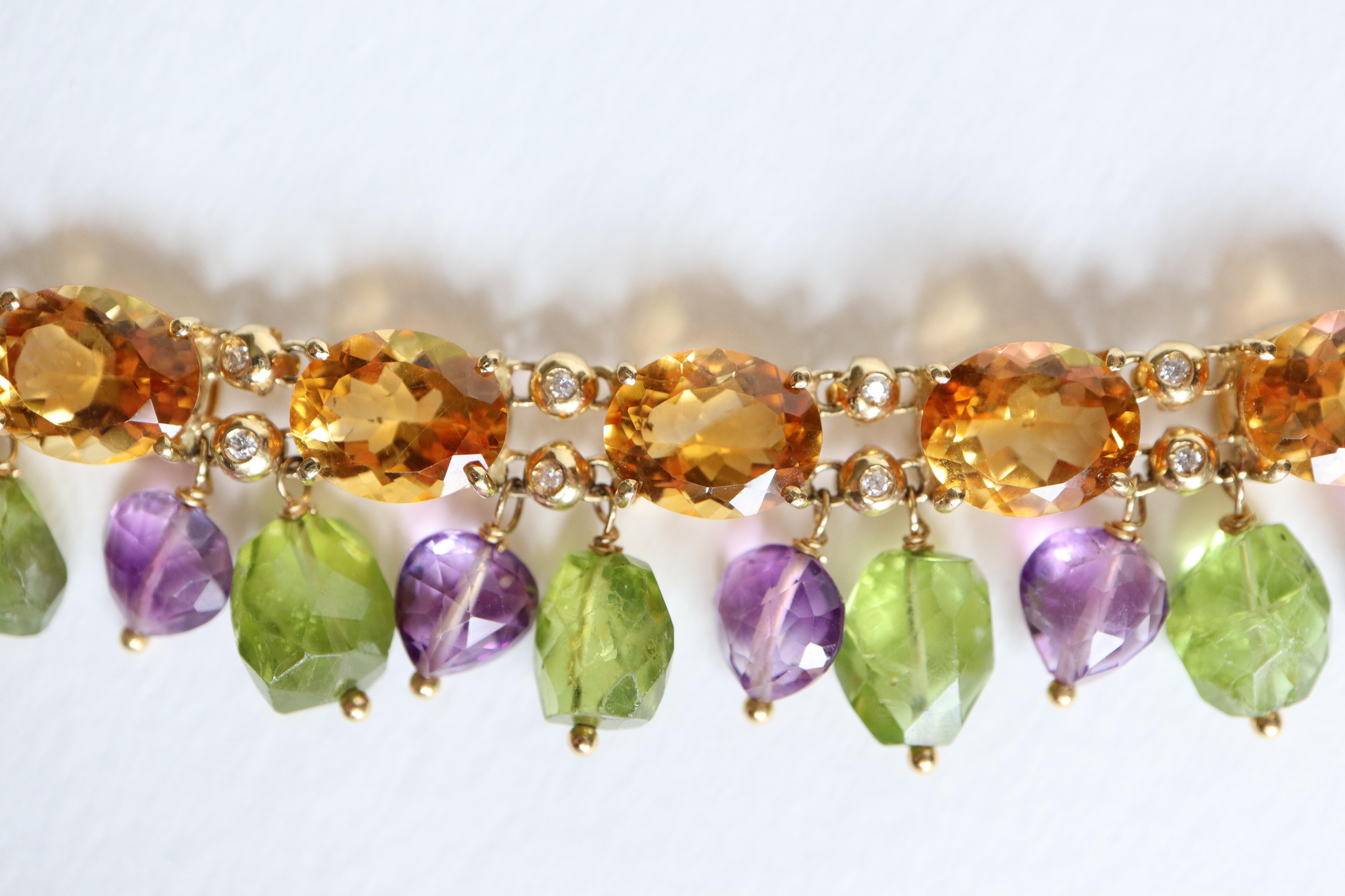 Pulsera Pampilles Oro Amarillo 18 Quilates Citrinos Peridoto Amatista y Diamantes en Bueno estado para la venta en Paris, FR