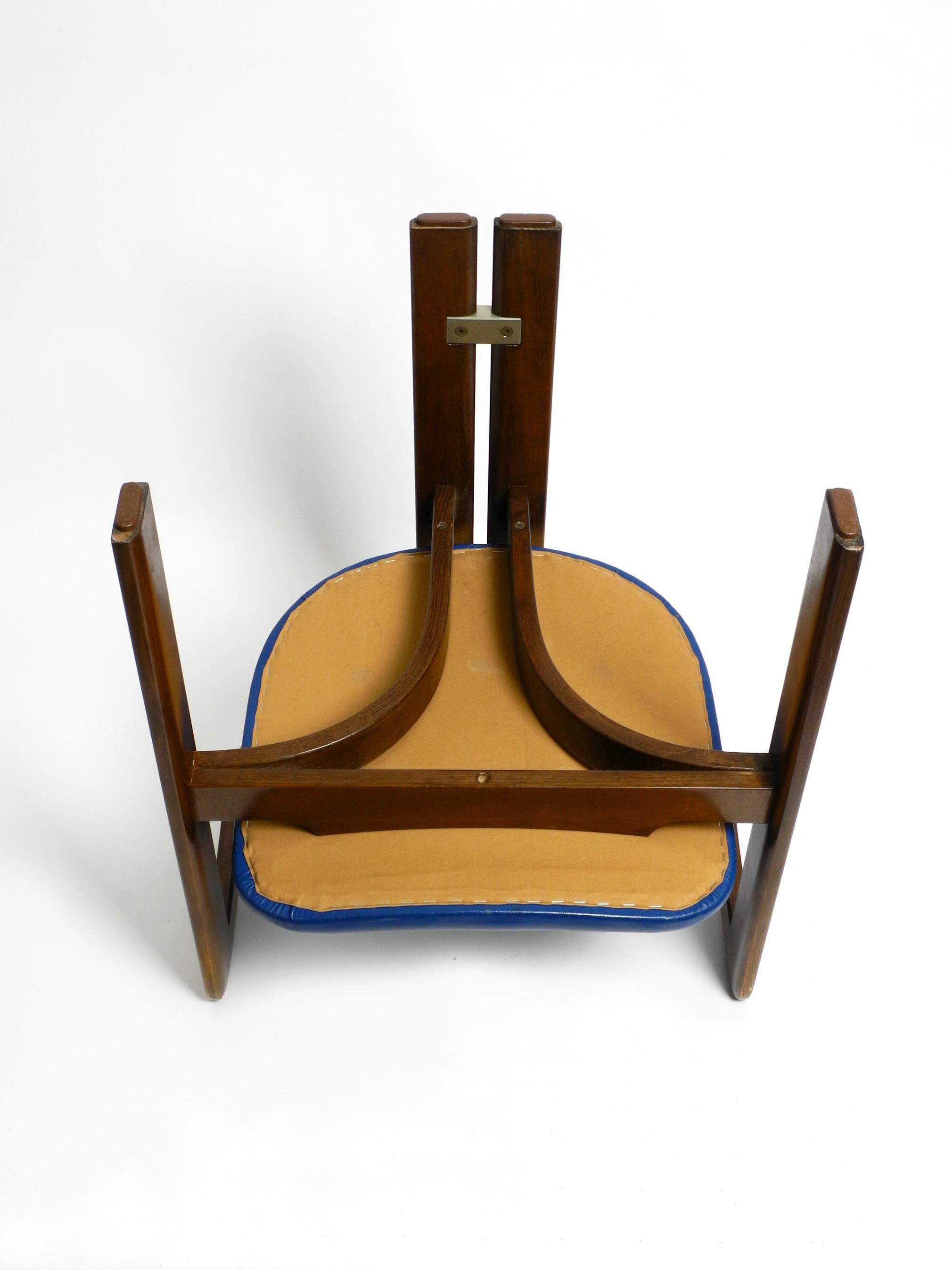 Chaise Pamplona d'Augusto Savini pour Pozzi, tapissée de cuir bleu 5