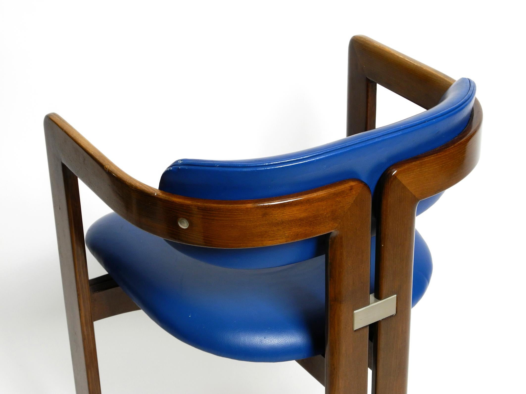 Fin du 20e siècle Chaise Pamplona d'Augusto Savini pour Pozzi, tapissée de cuir bleu
