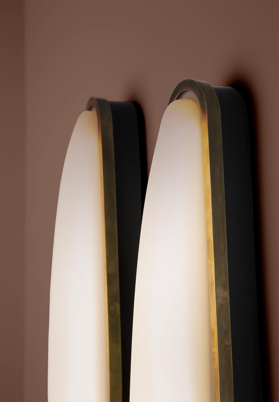 PAMPLONA Wall Lamp in Brass and Opal by Dimoremilano  In New Condition For Sale In Milan, IT