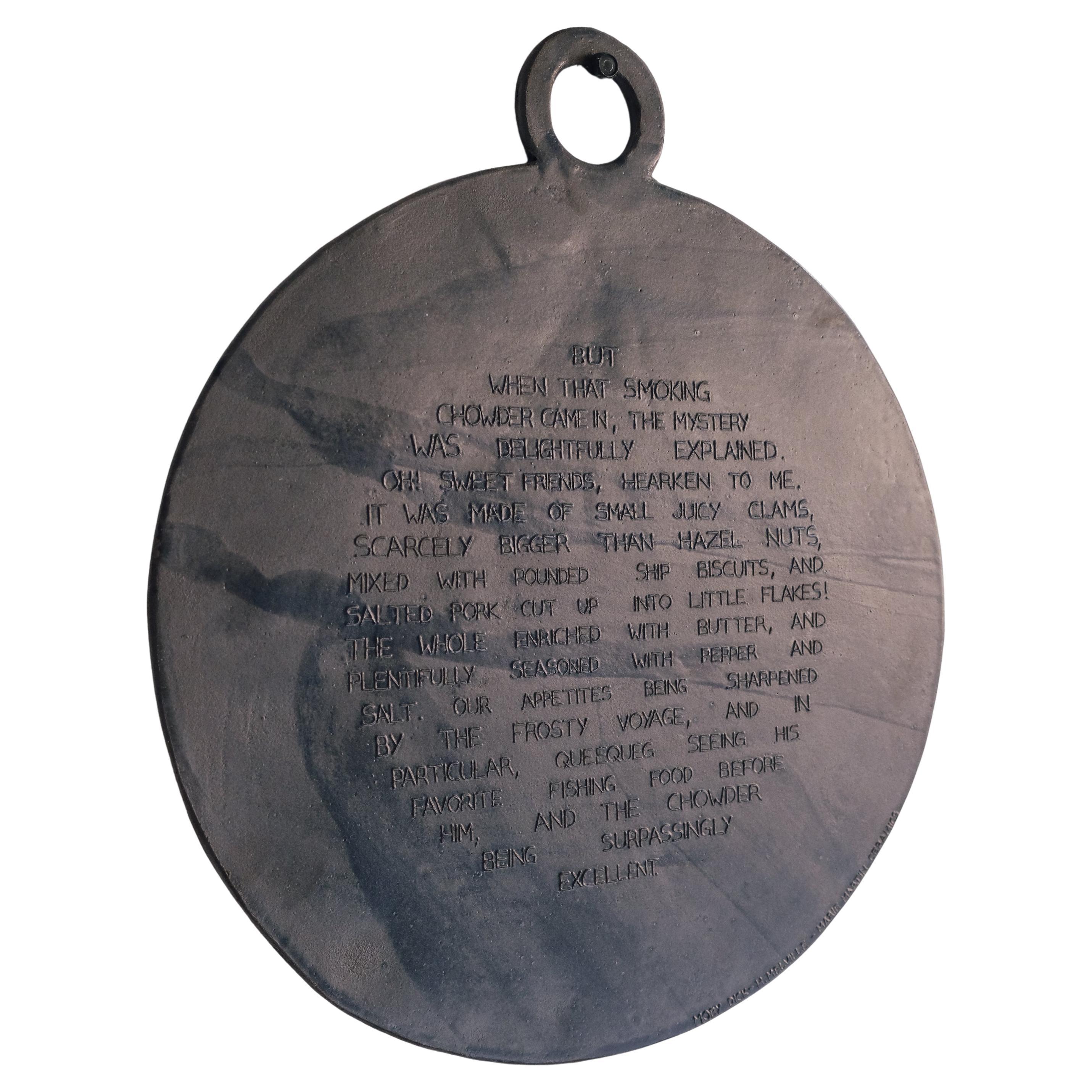 Pan 02 Moby Dick Melville in gres nero smaltato di Marie Martin Ceramics