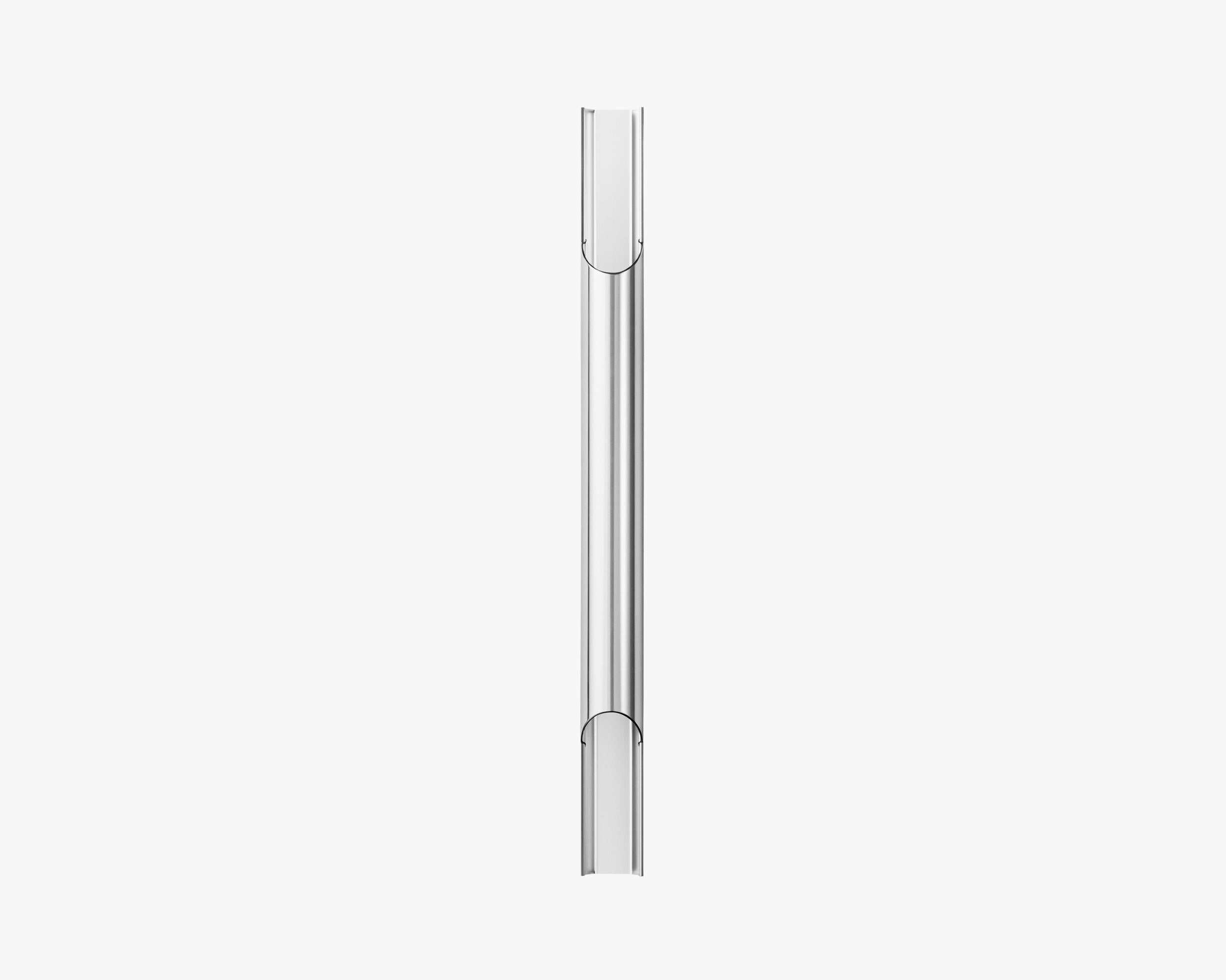 Wandleuchte Pan / 50 von Lyfa
Wandleuchte Pan / 50 signiert von Bent Karlby für Lyfa

Poliertes Aluminium
L.50 mm H.600 mm

Glühbirnen: 2 x E14 max 40W (110-230V)


Pan Wall 50 hat zwei interne Lichtquellen. Sie zeigen in beide Richtungen