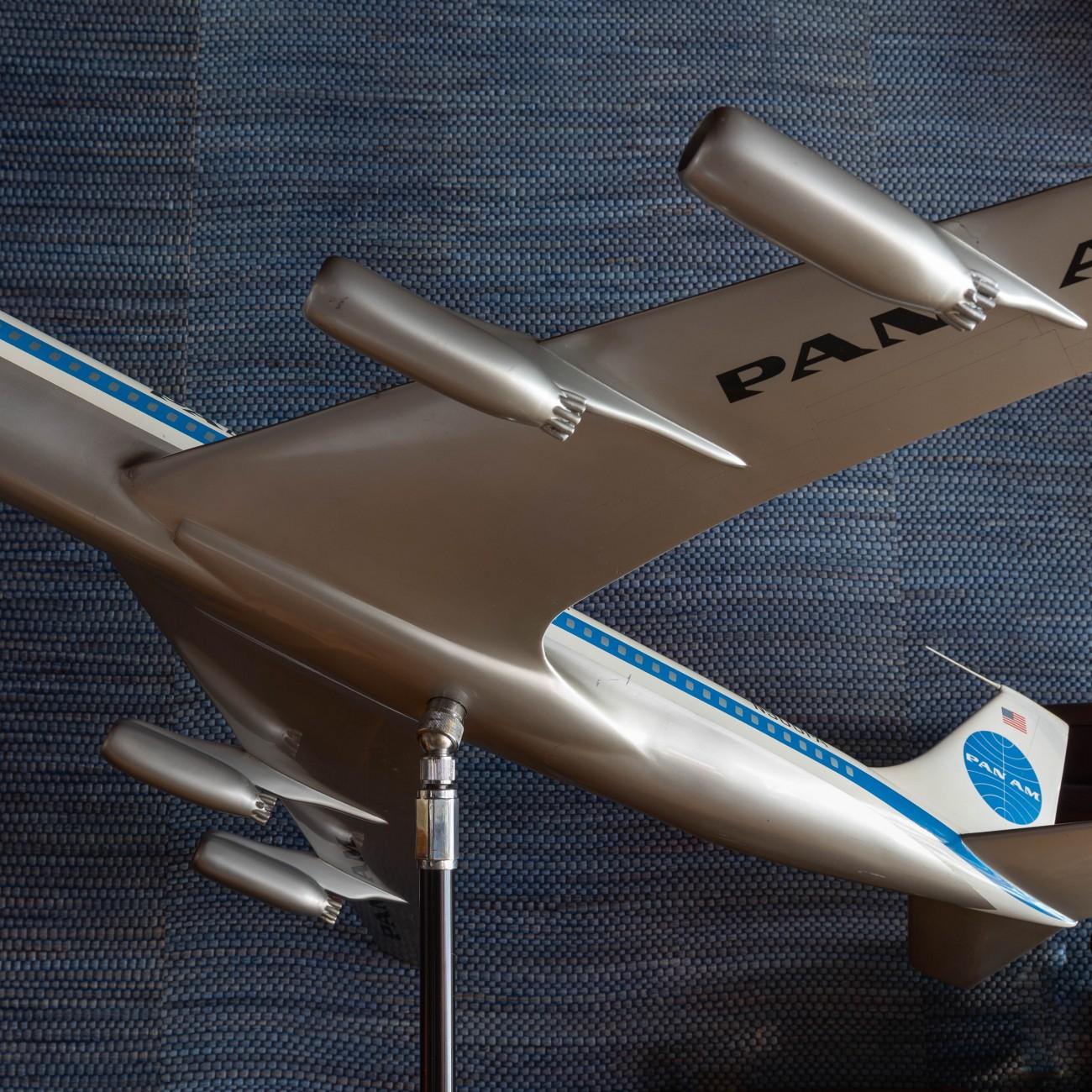 Pan Am Boeing 707 Model Aircraft, circa 1958 In Good Condition For Sale In London, GB