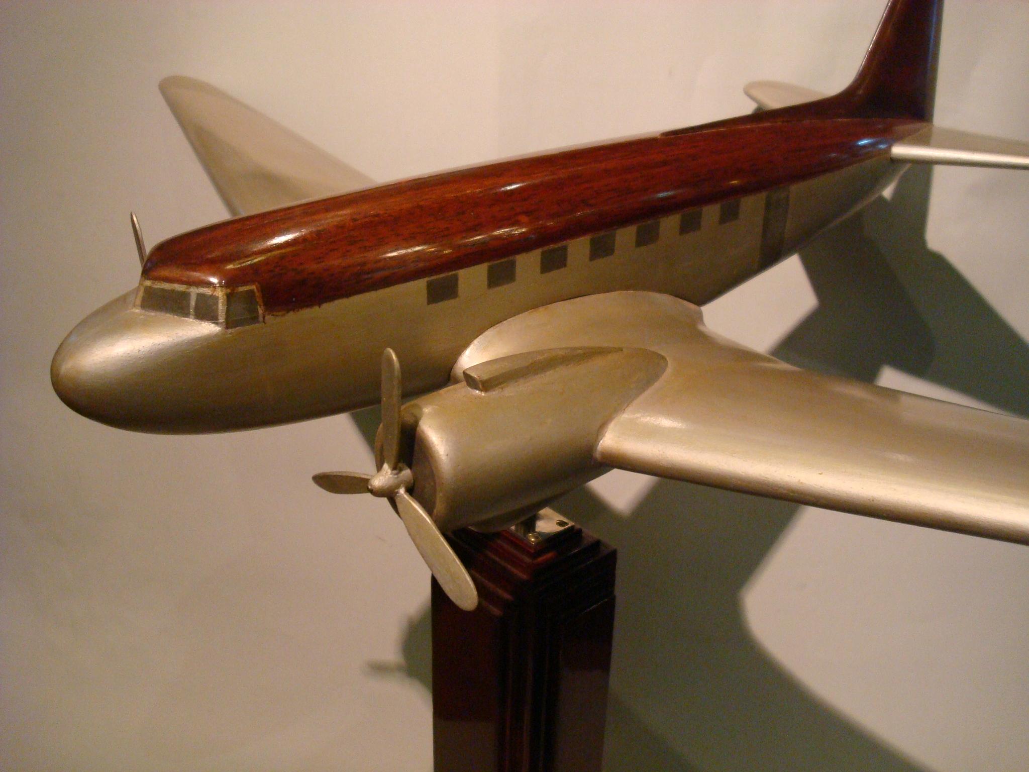 avion art deco