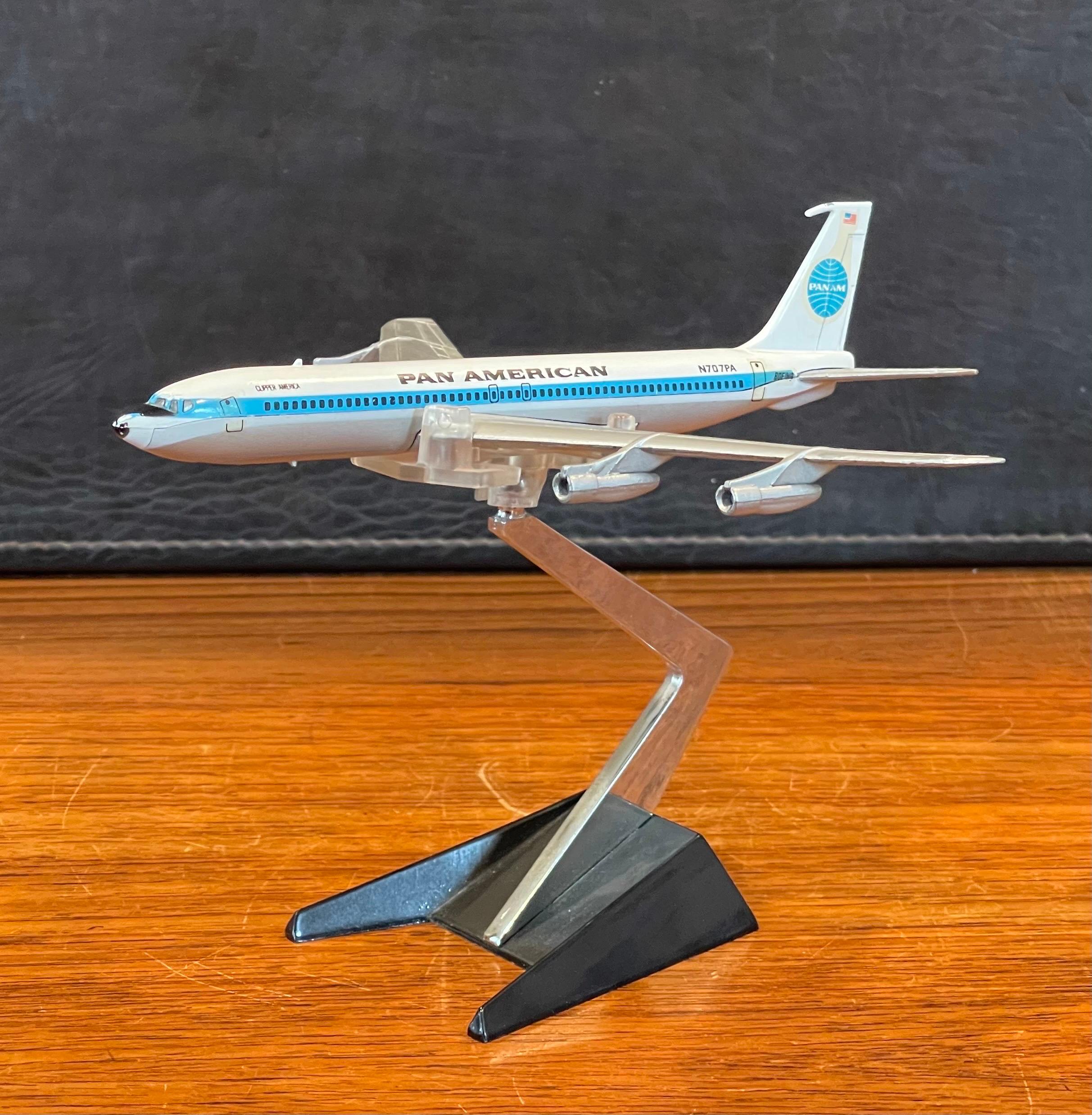 Pan American Airlines Boeing 707 Jetliner / Airplane Contractor Desk Model 7