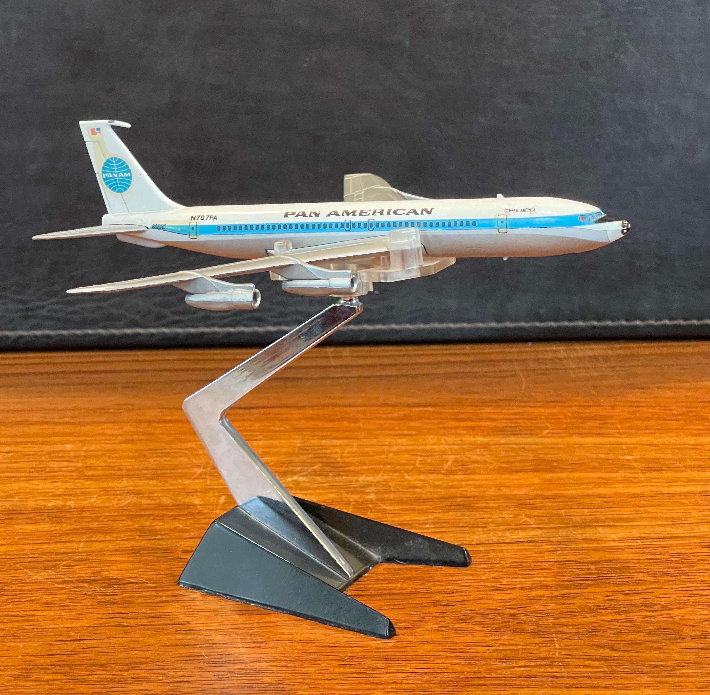 Pan American Airlines Boeing 707 Jetliner / Airplane Contractor Desk Model 8