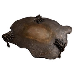 Tavolino decorativo basso Pan Bronze Contemporary di Emilie Lemardeley